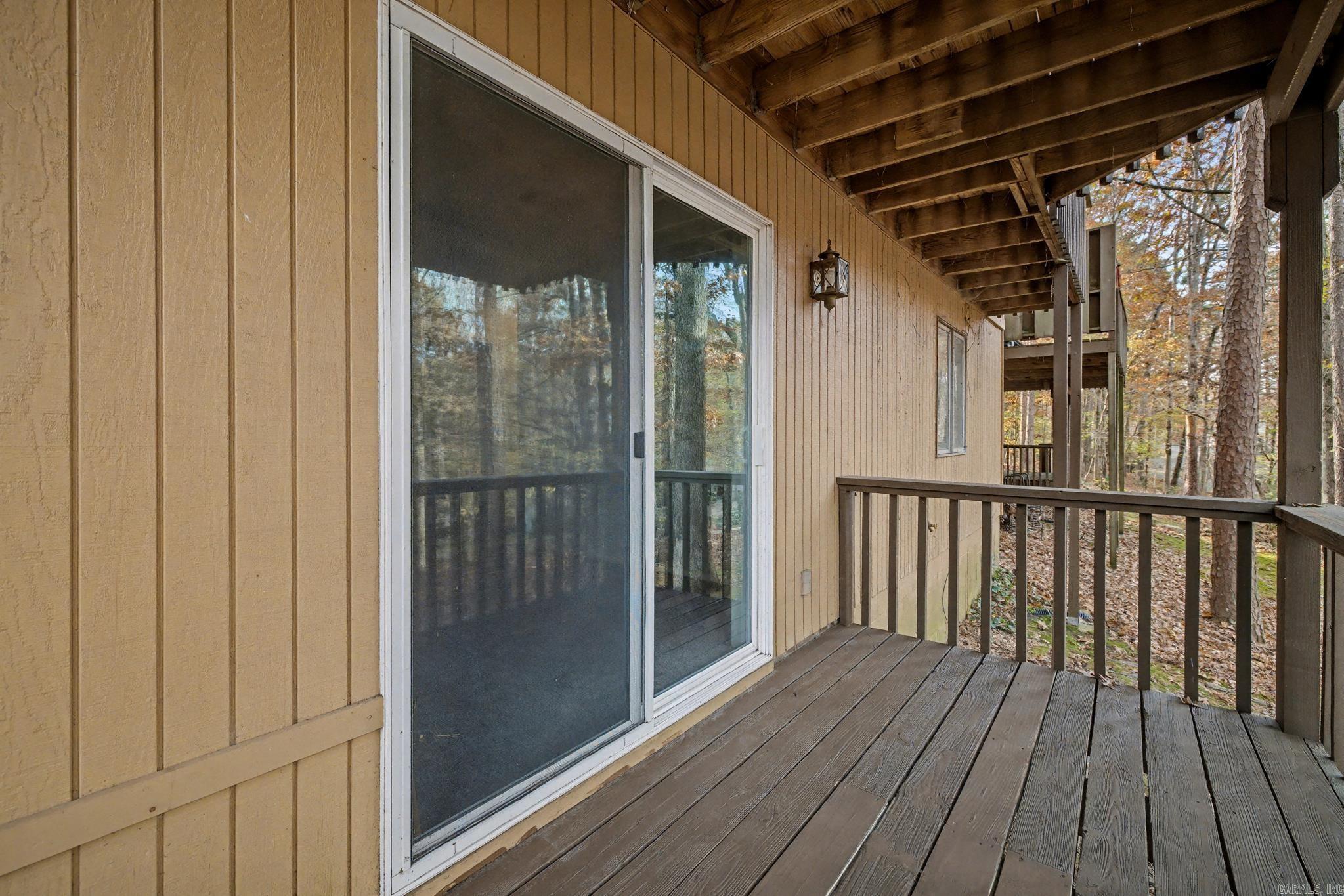 11 Emanuel Lane Property Photo 39
