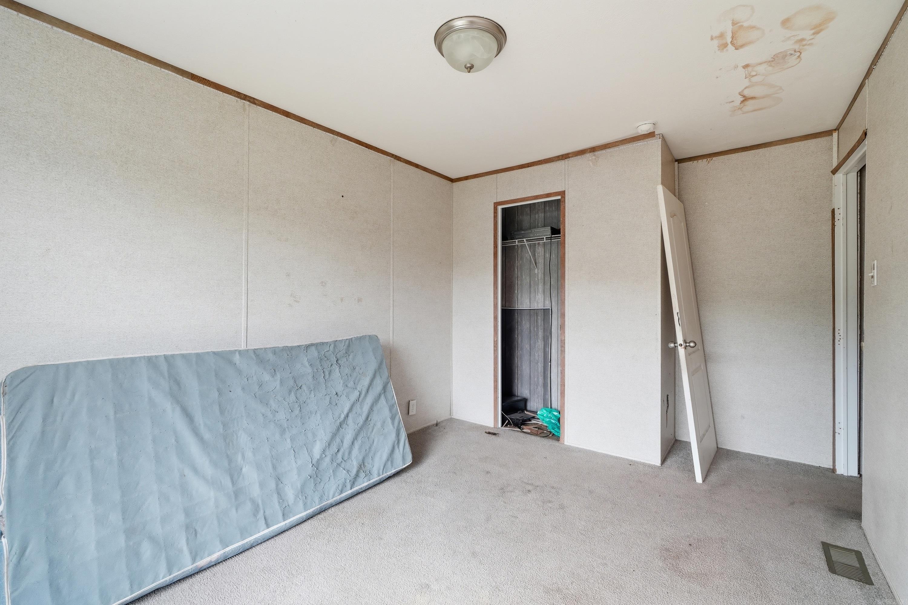 563 Daffodil Rd Road Property Photo 37