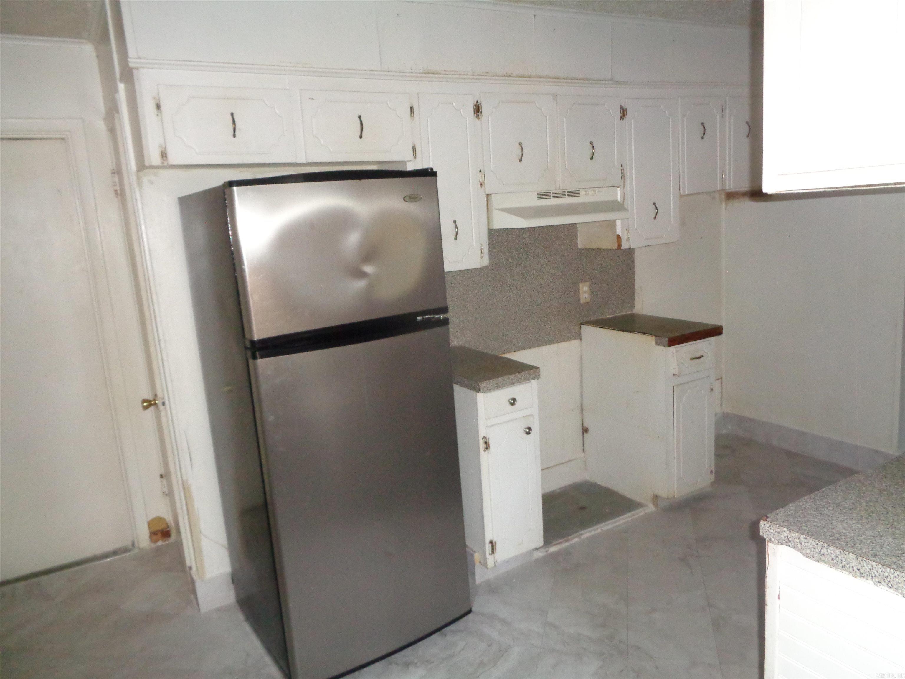 2122 S Maple Street Property Photo 19