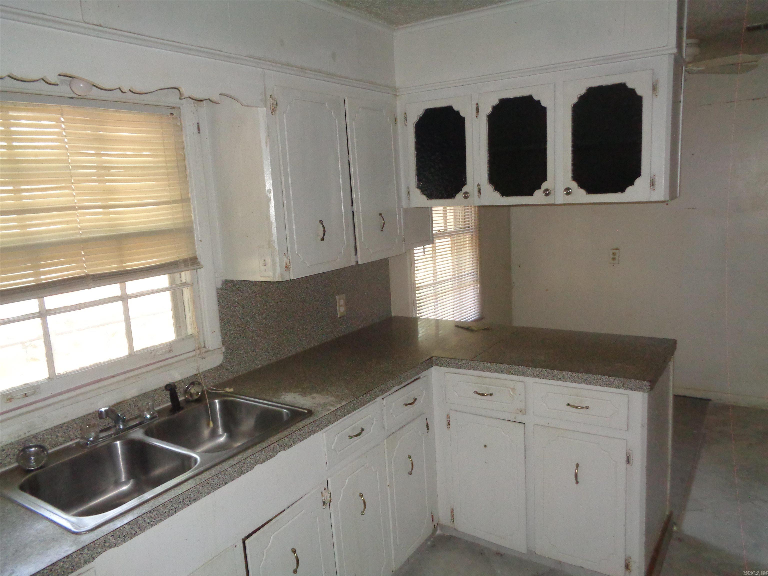 2122 S Maple Street Property Photo 22