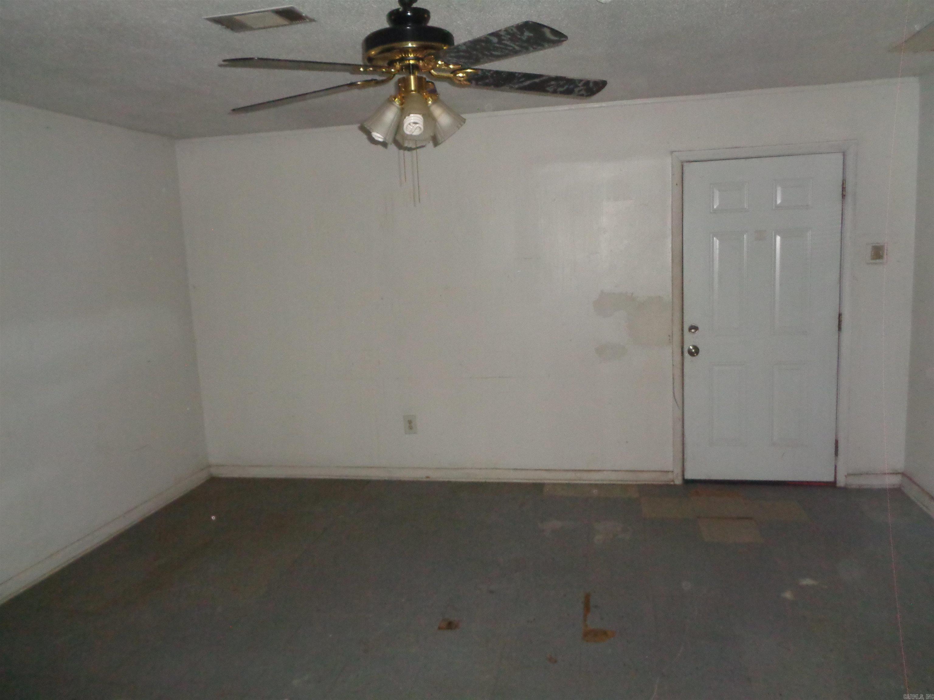 2122 S Maple Street Property Photo 29