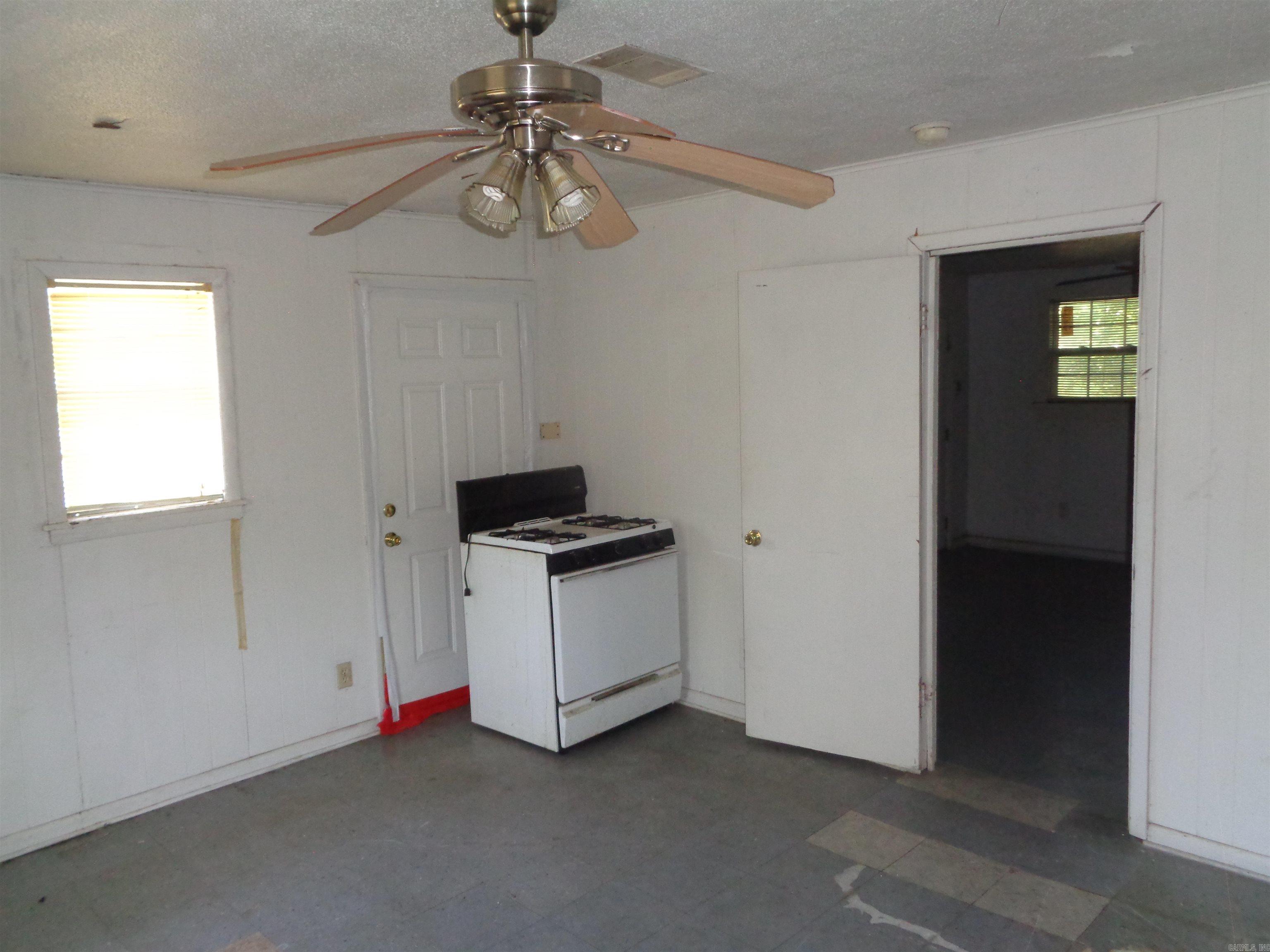 2122 S Maple Street Property Photo 31