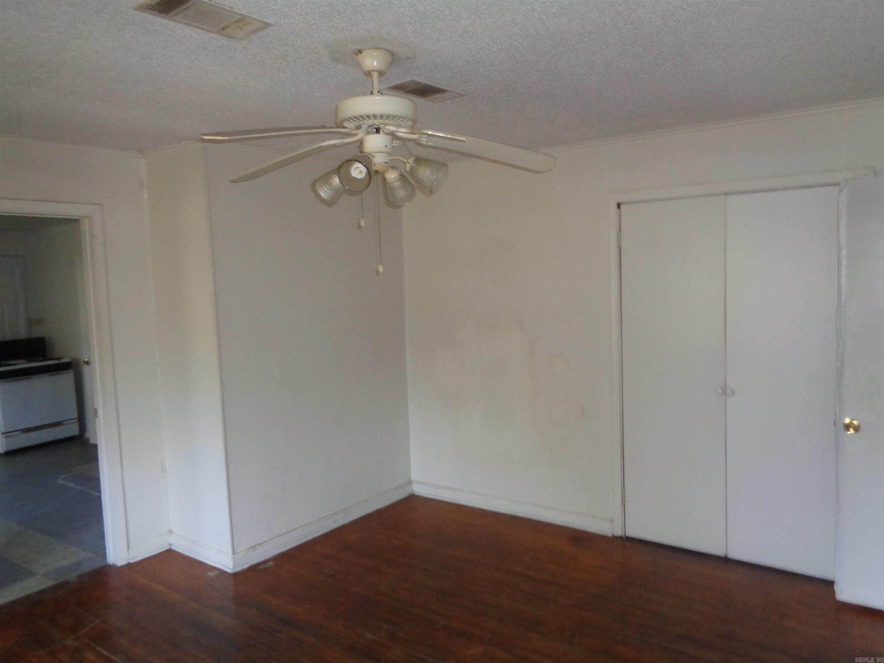 2122 S Maple Street Property Photo 34