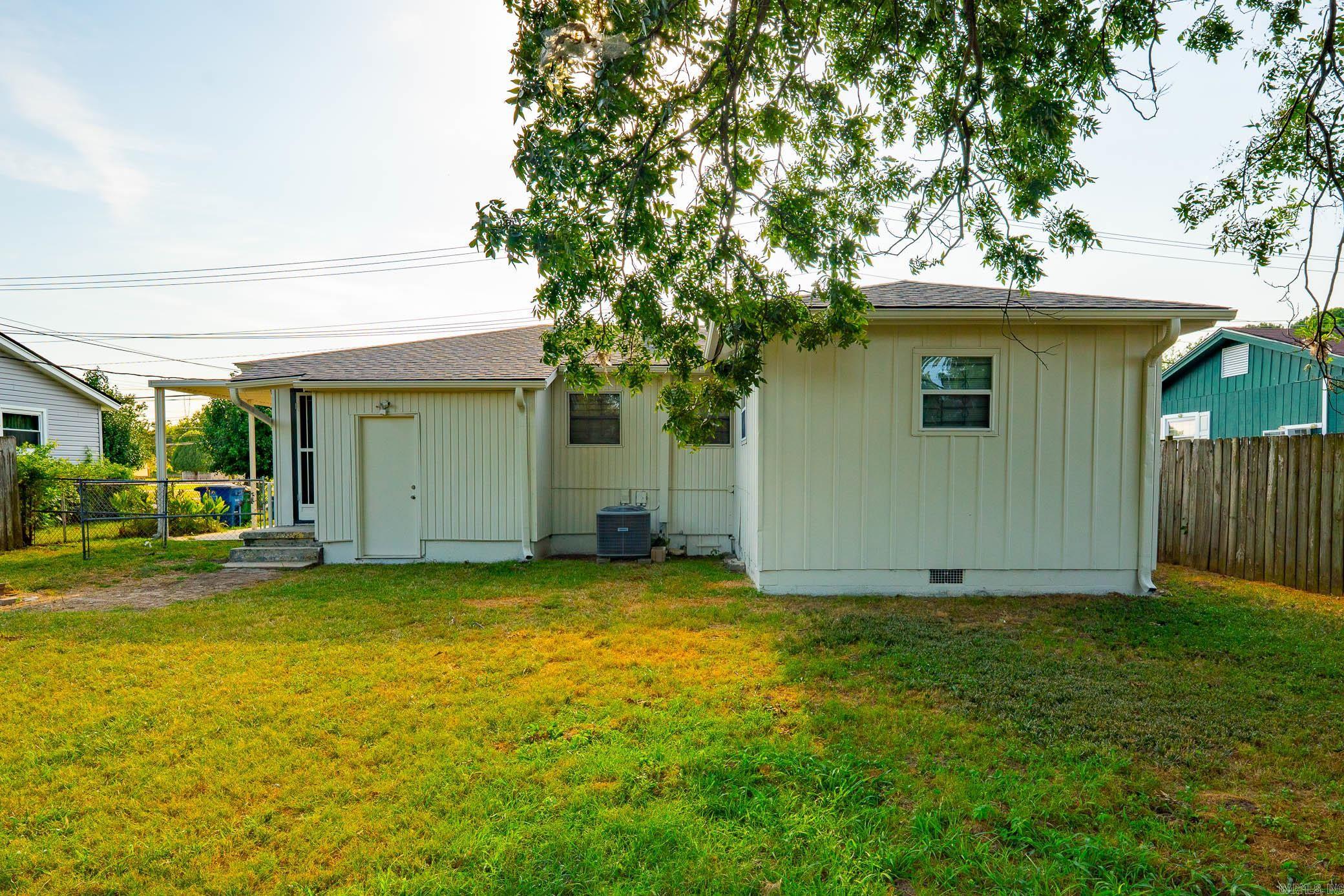 2104 Edmonds Street Property Photo 22
