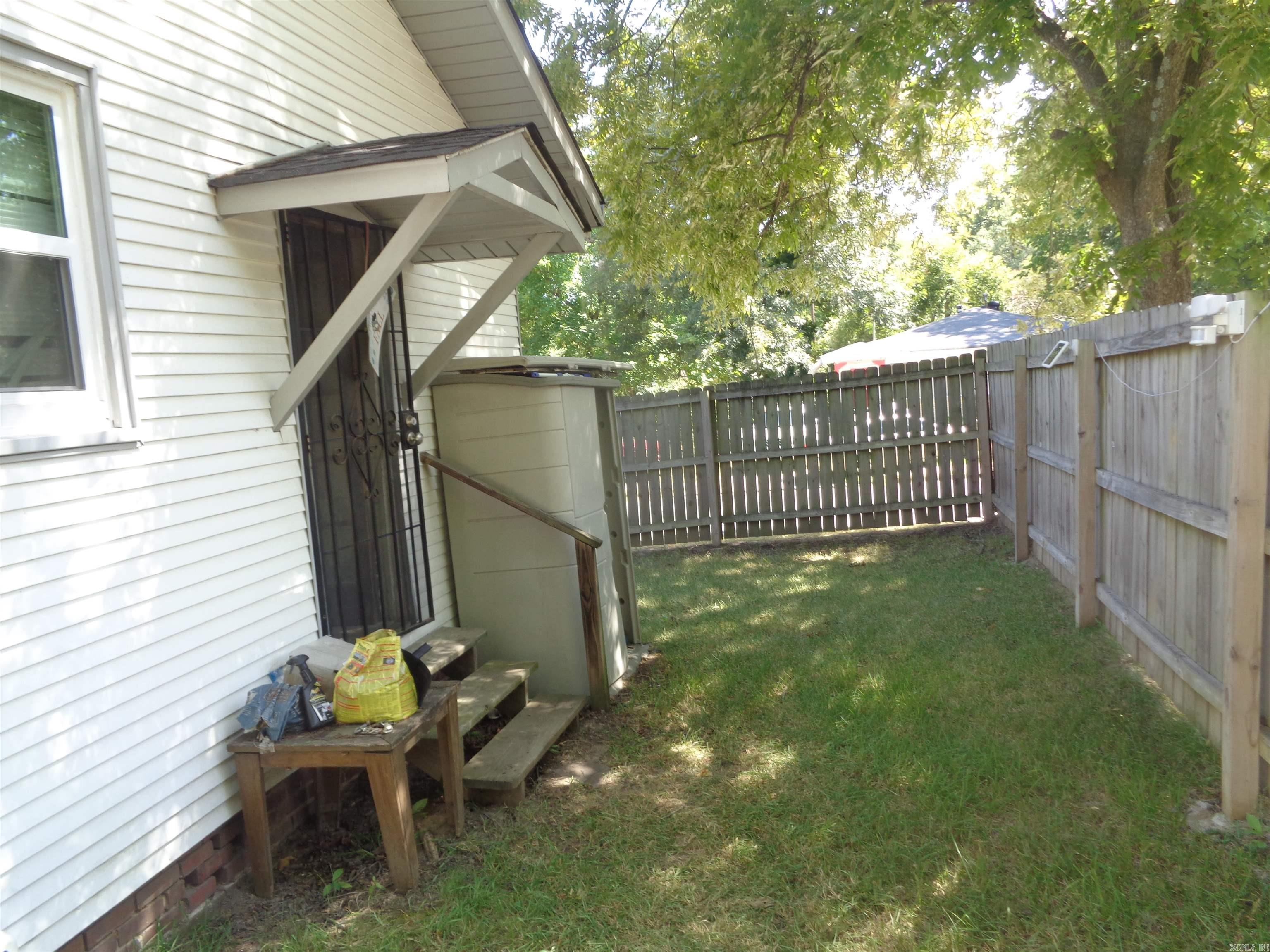 1201 Division Street Property Photo 13