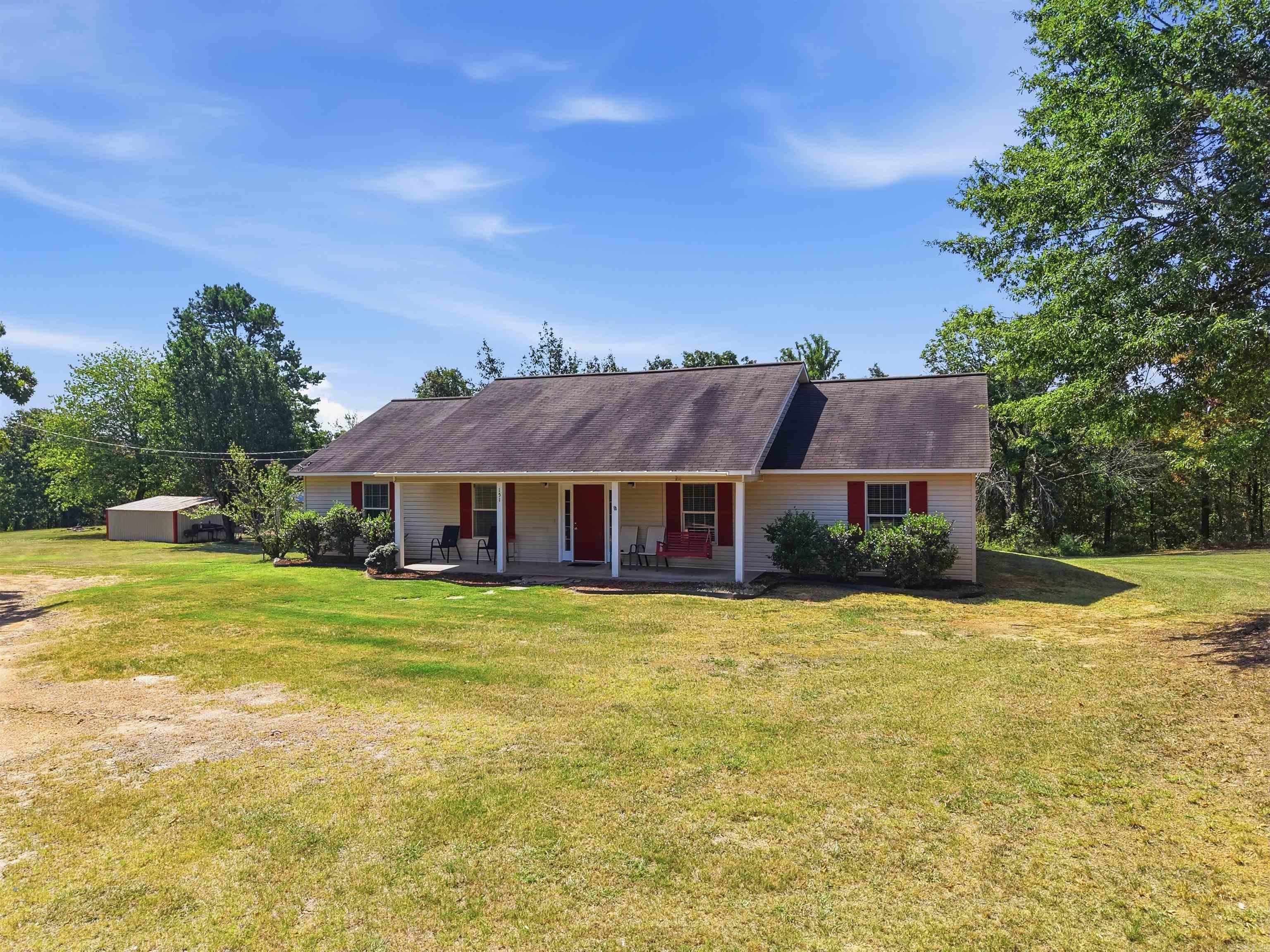 151 E Southridge Road Property Photo 1