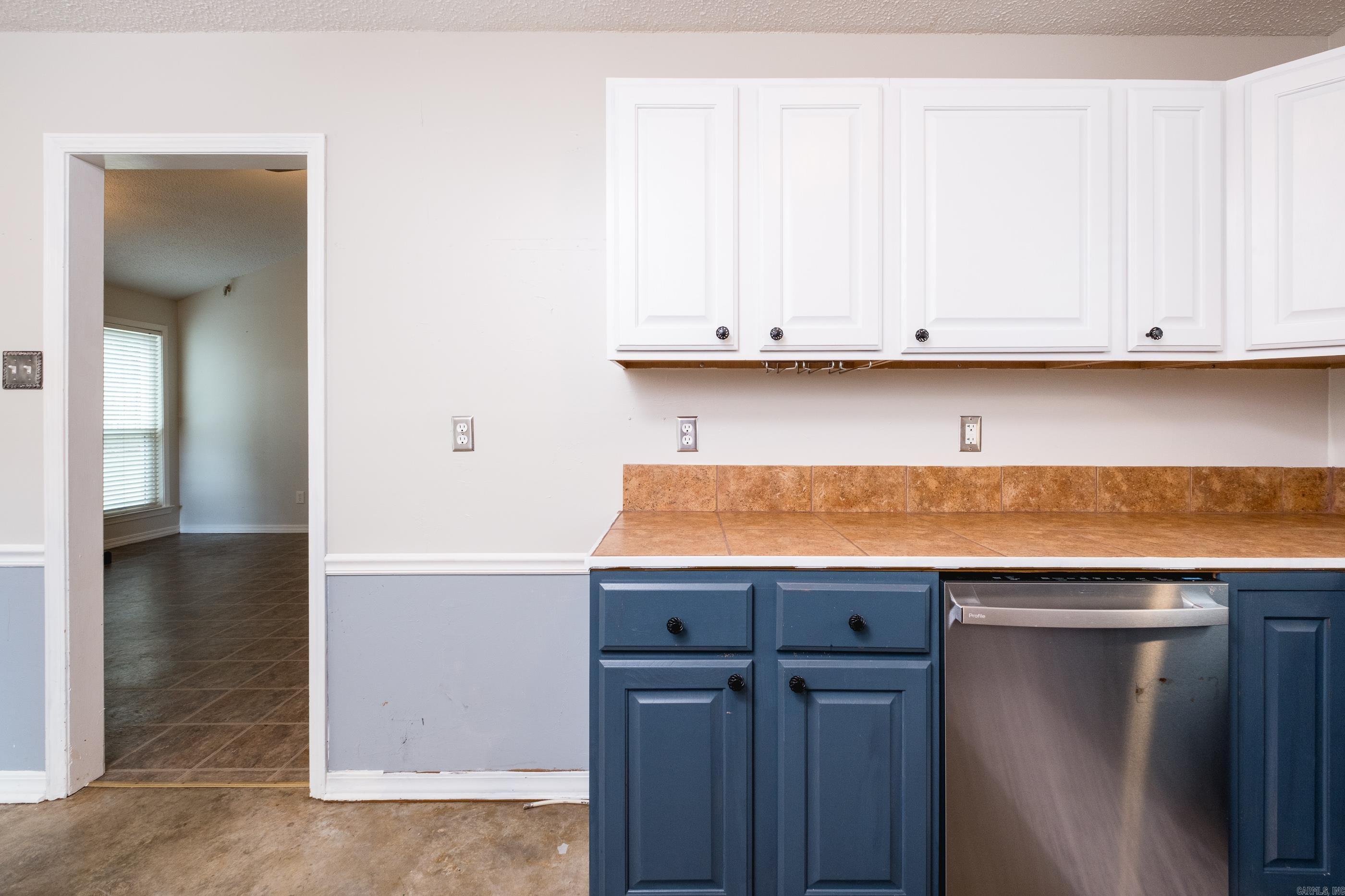 26 Wagon Wheel Ct Property Photo 19
