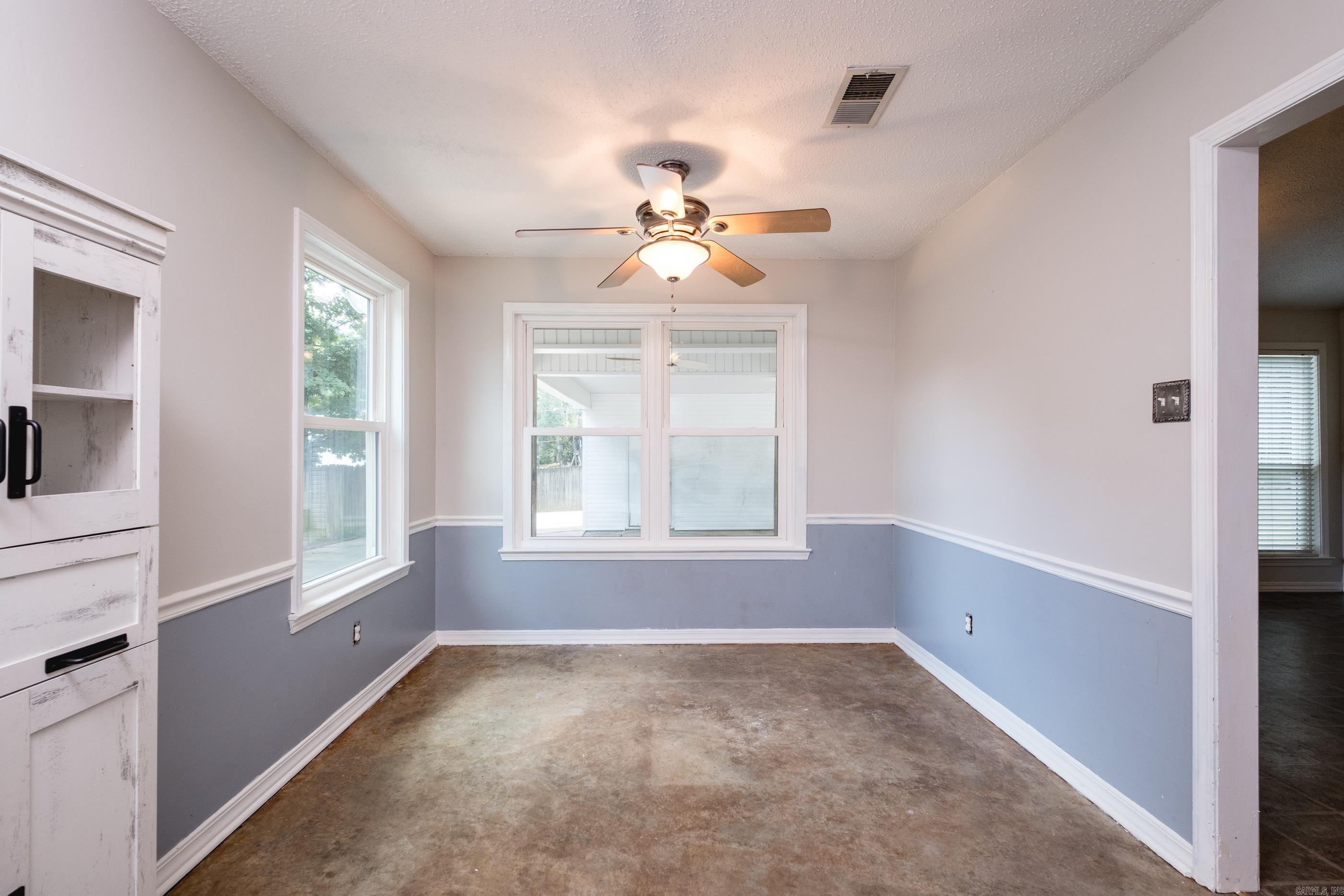 26 Wagon Wheel Ct Property Photo 21