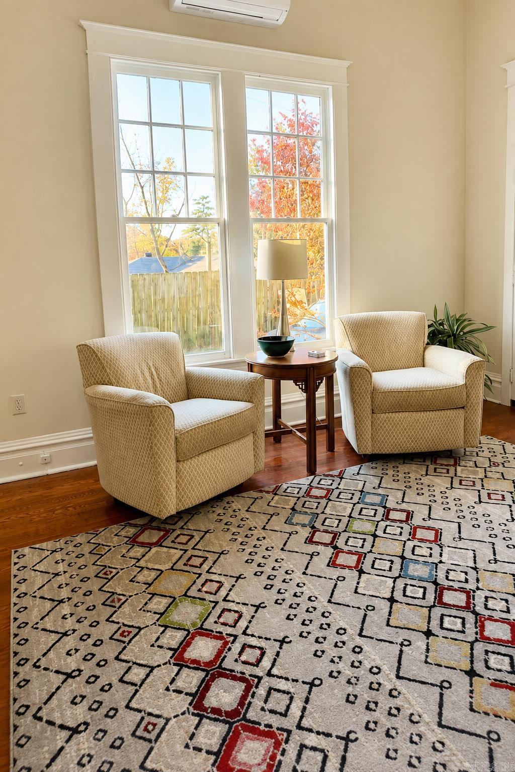 1612 Wright Road Property Photo 6