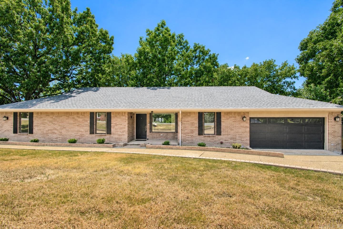13721 Saint Charles Boulevard Property Photo 1