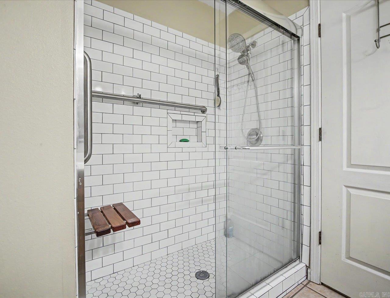 117 Gregory Cove Property Photo 22