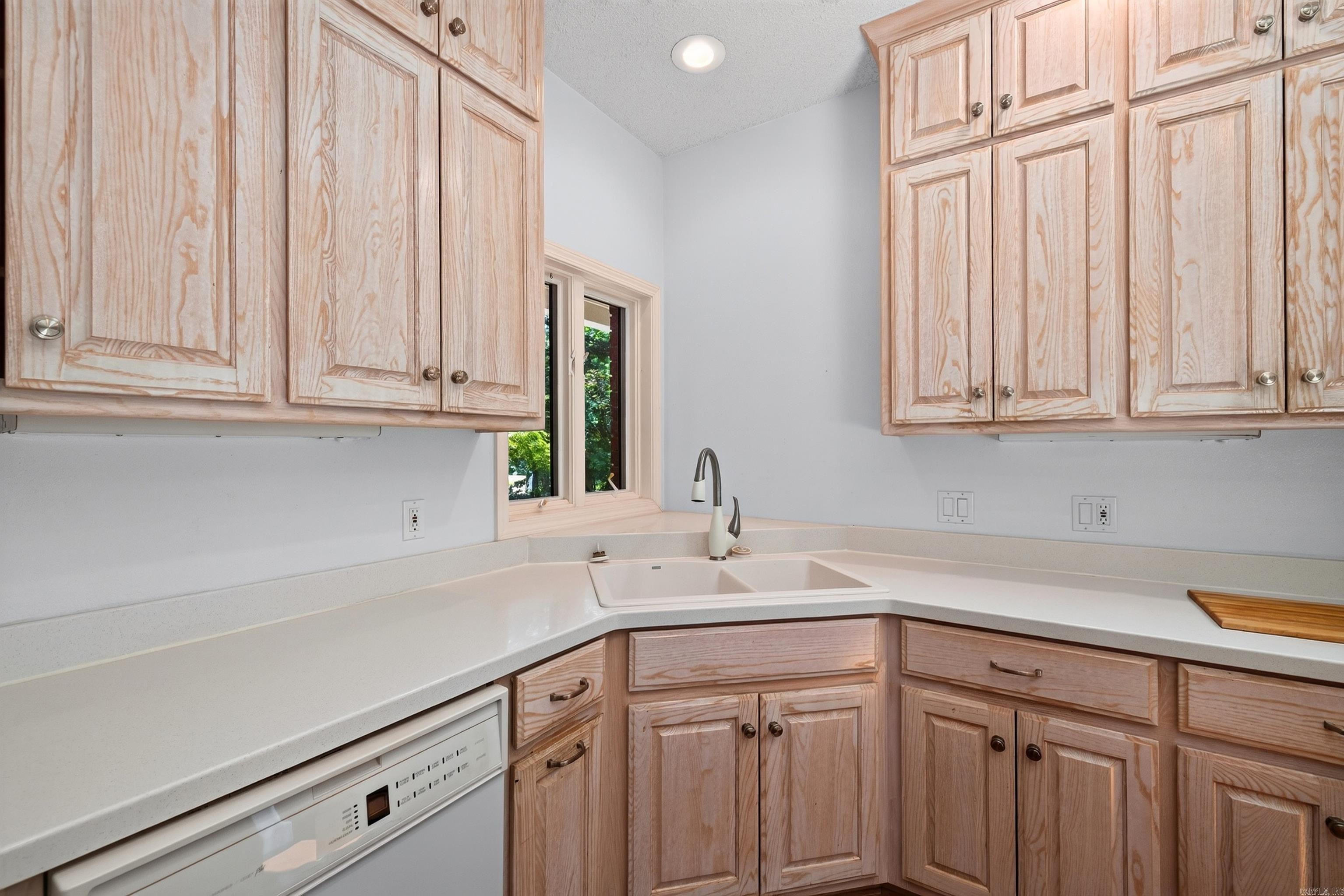 29 Princesa Drive Property Photo 12