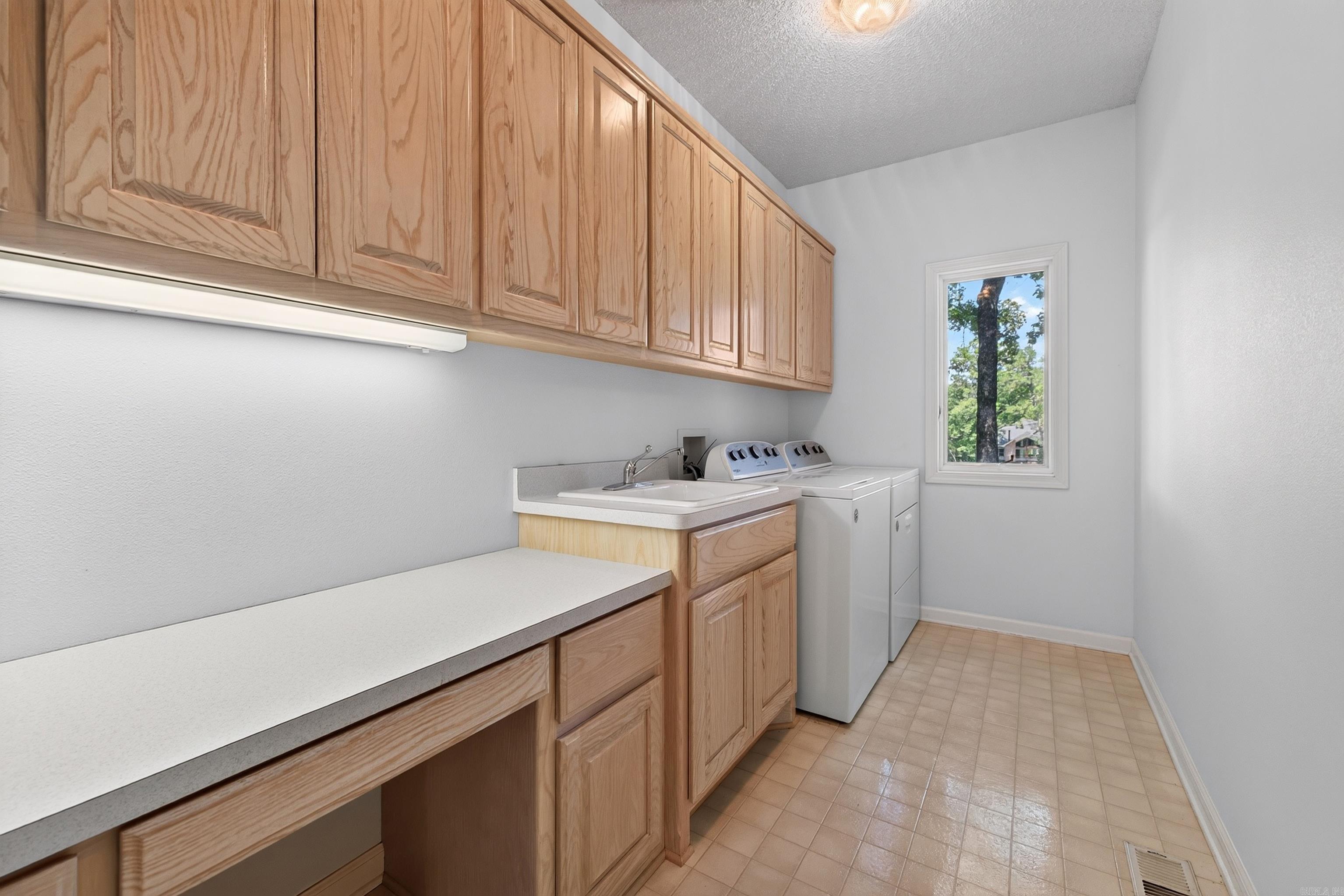 29 Princesa Drive Property Photo 19