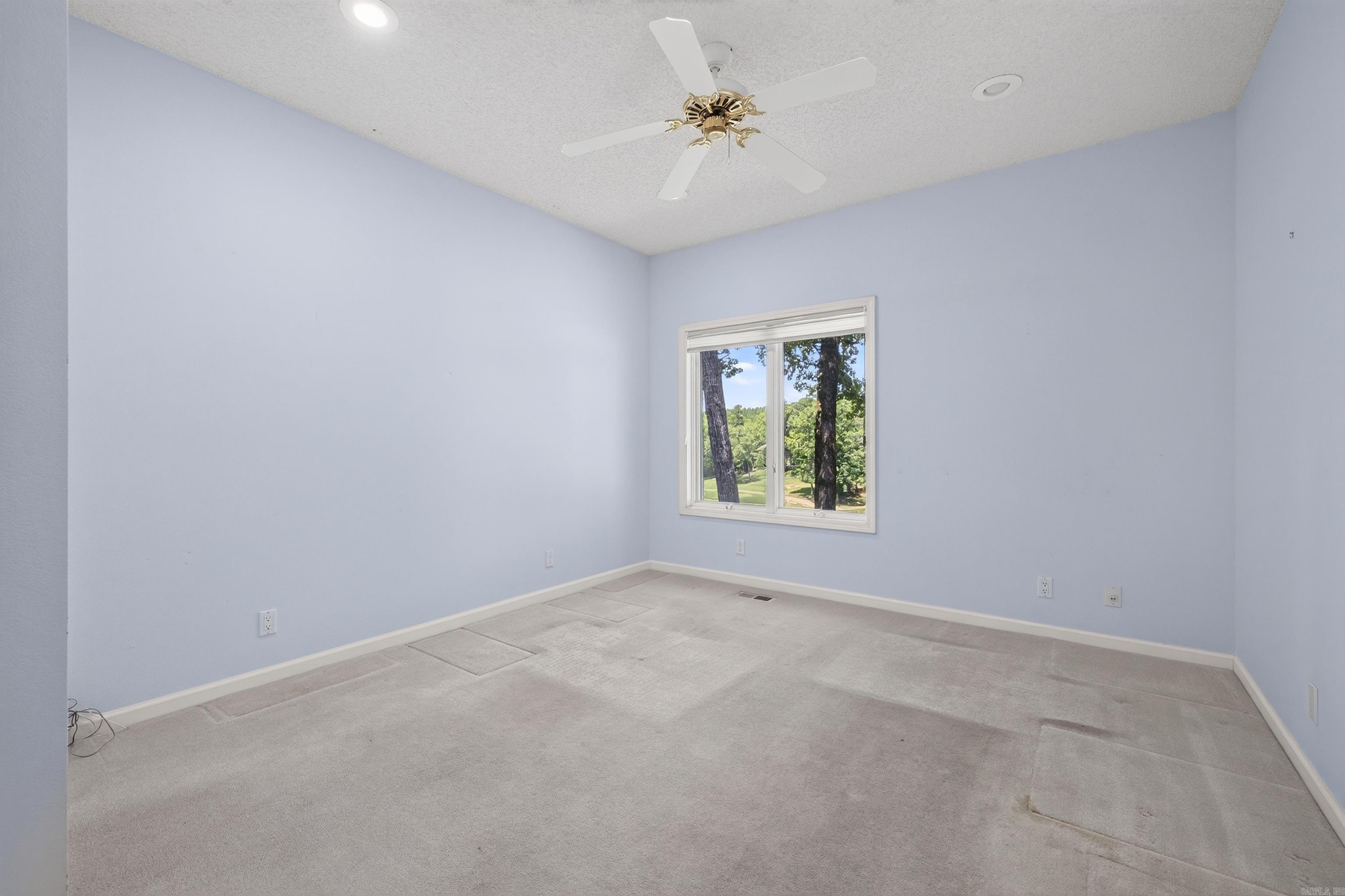 29 Princesa Drive Property Photo 31