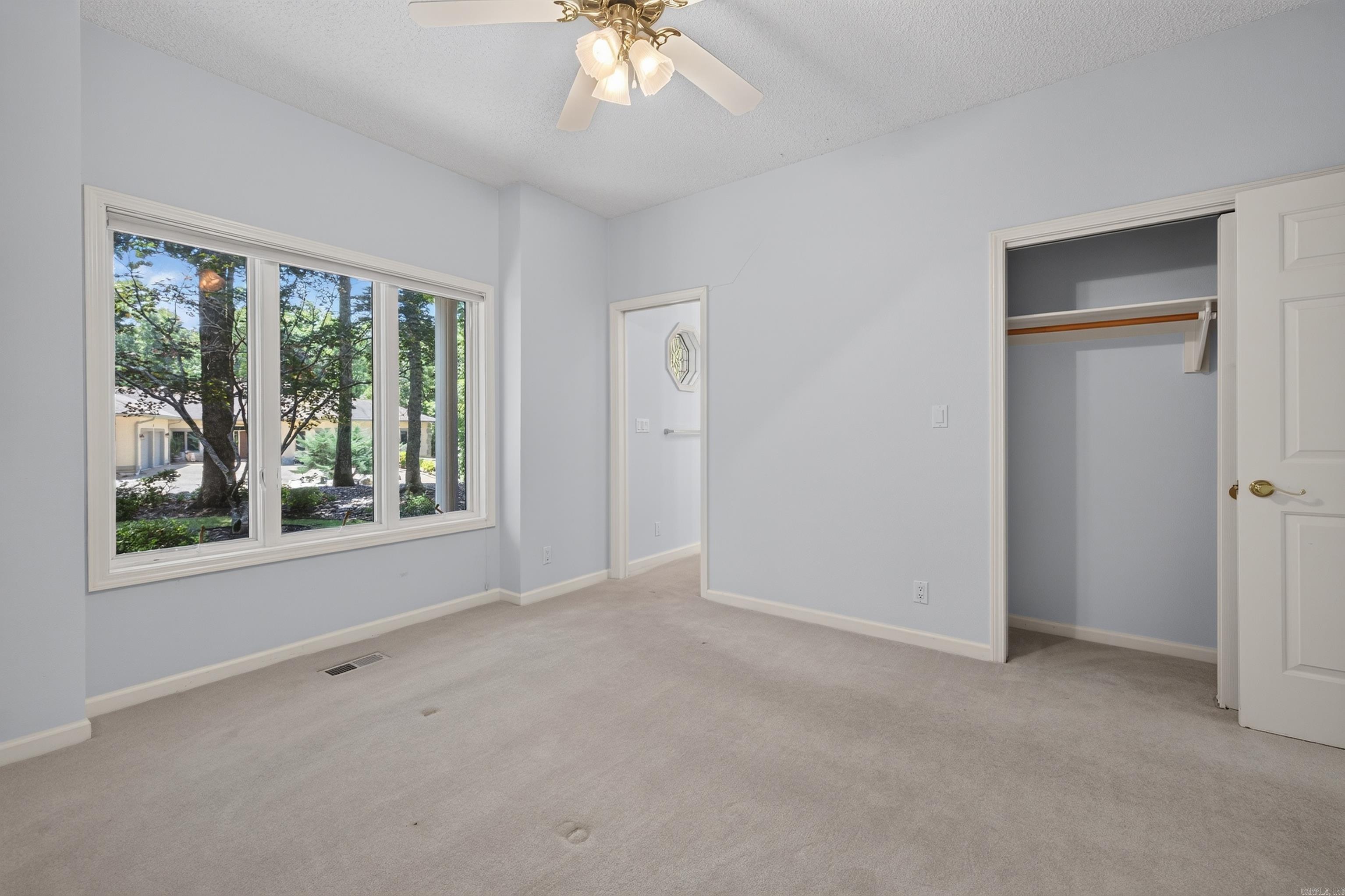 29 Princesa Drive Property Photo 32