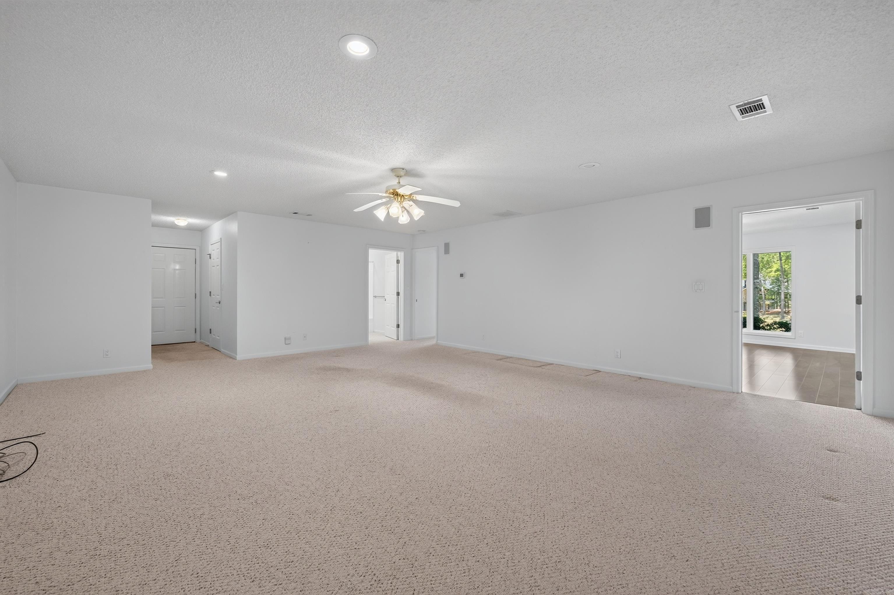 29 Princesa Drive Property Photo 39