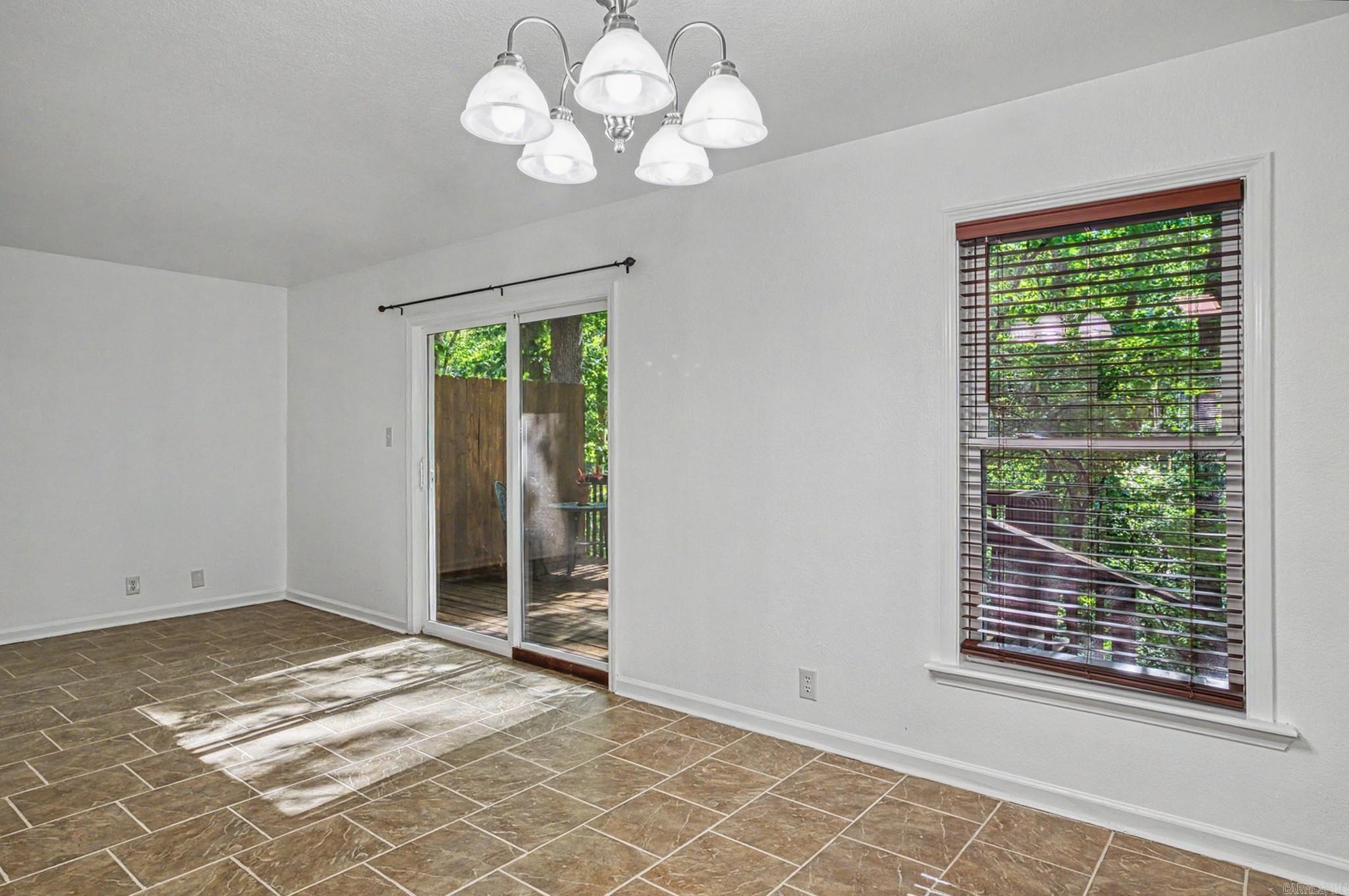 130 Emperado Way Property Photo 10