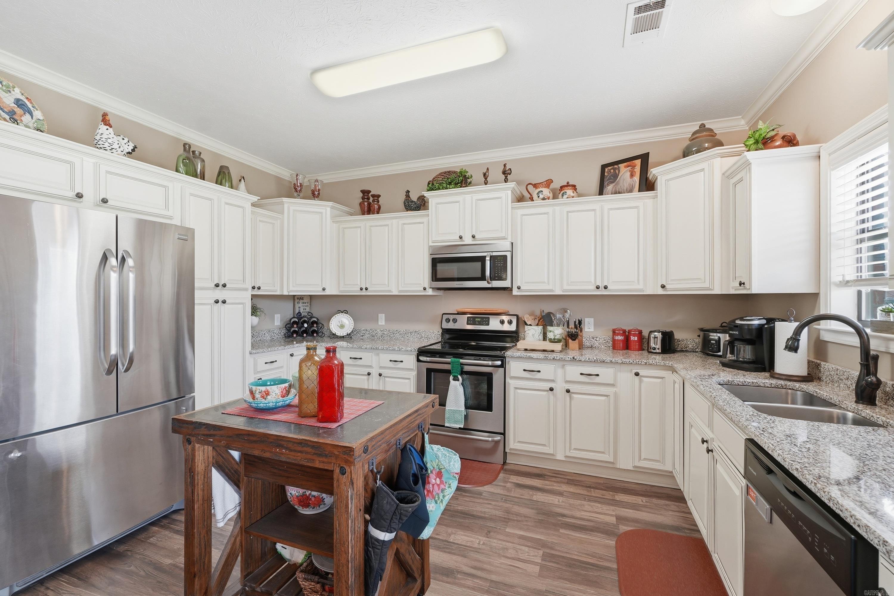 1215 Bird Song Dr Property Photo 10