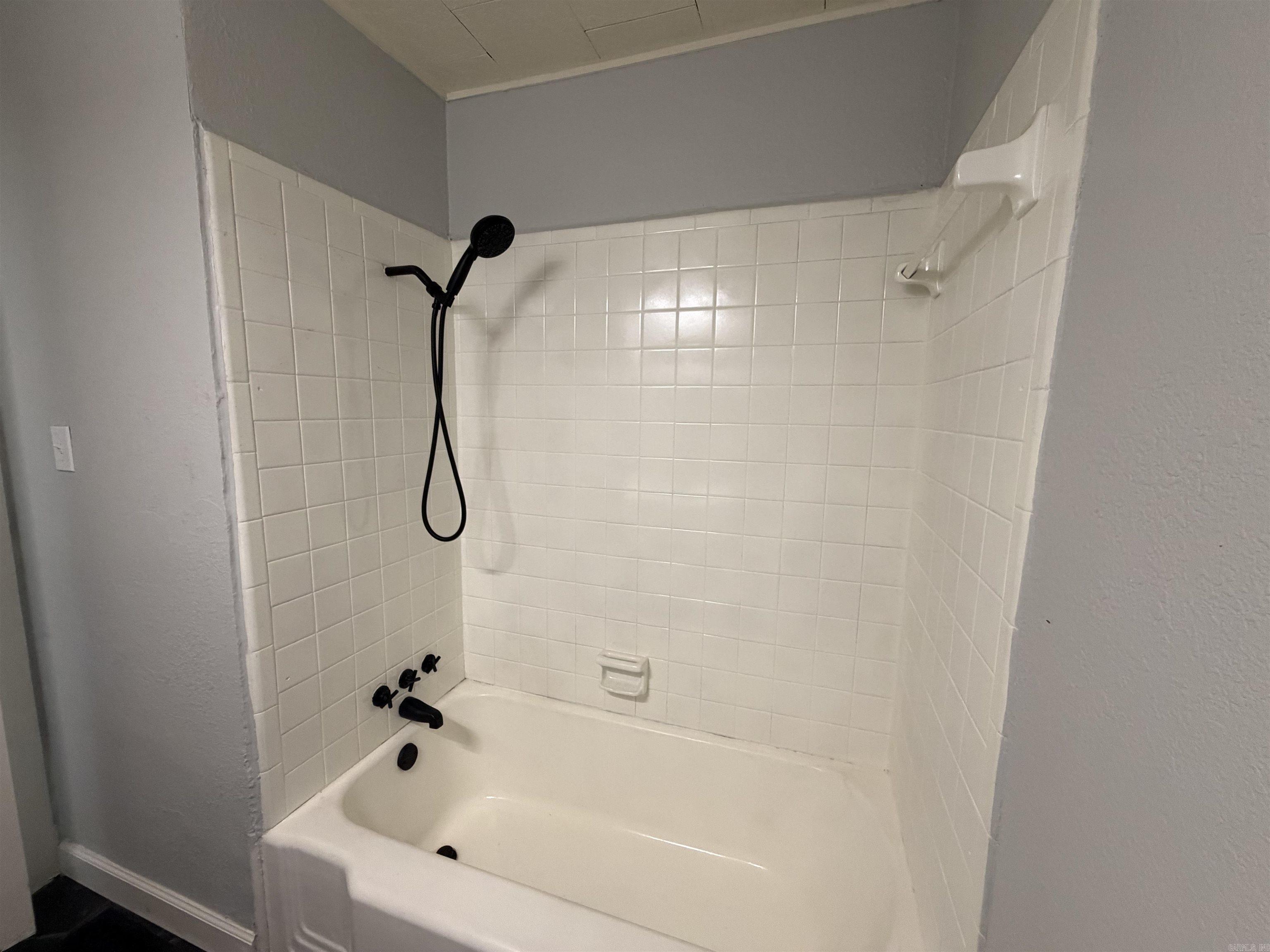 923 W Hazel Street Property Photo 26