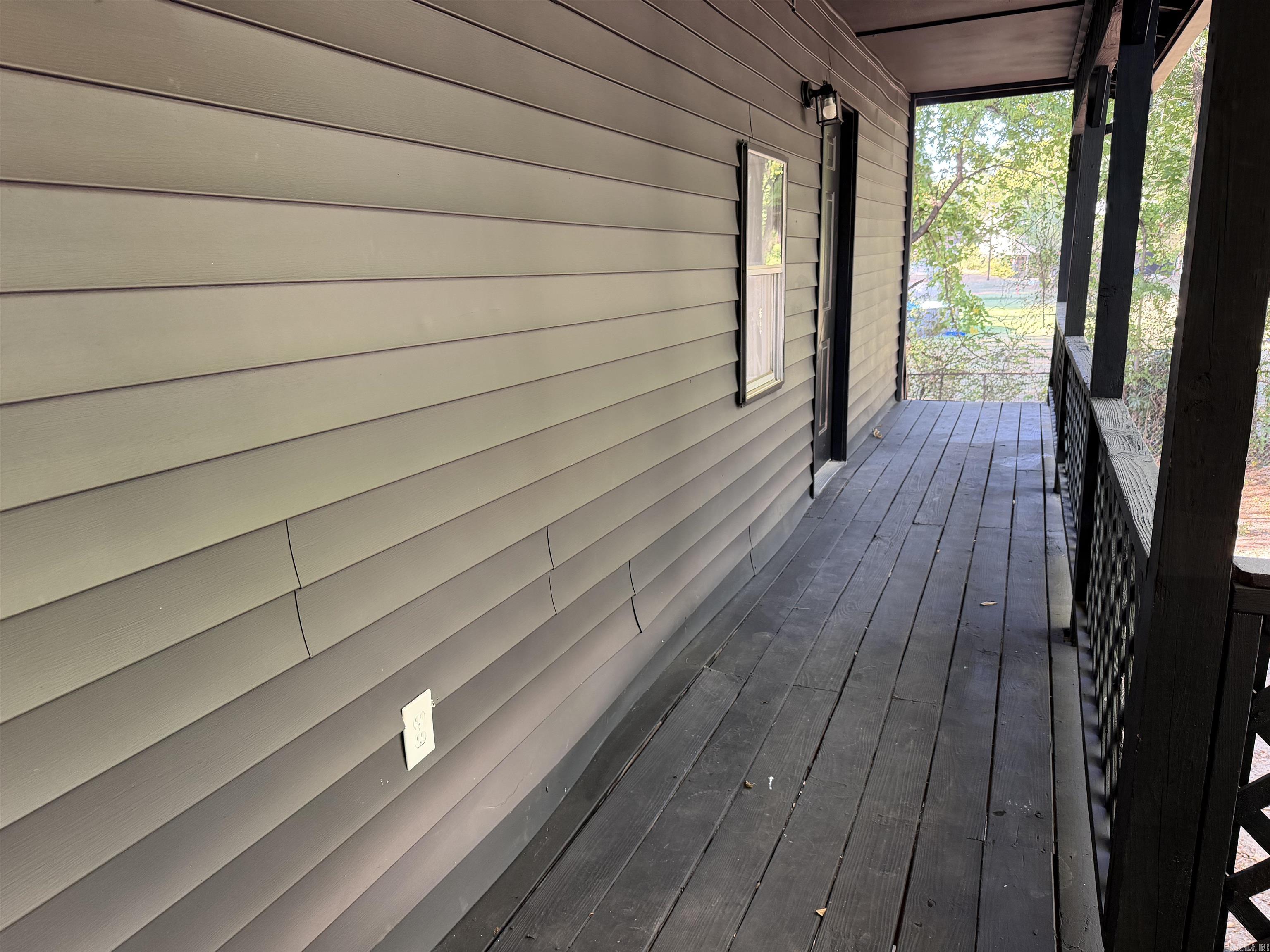 923 W Hazel Street Property Photo 38