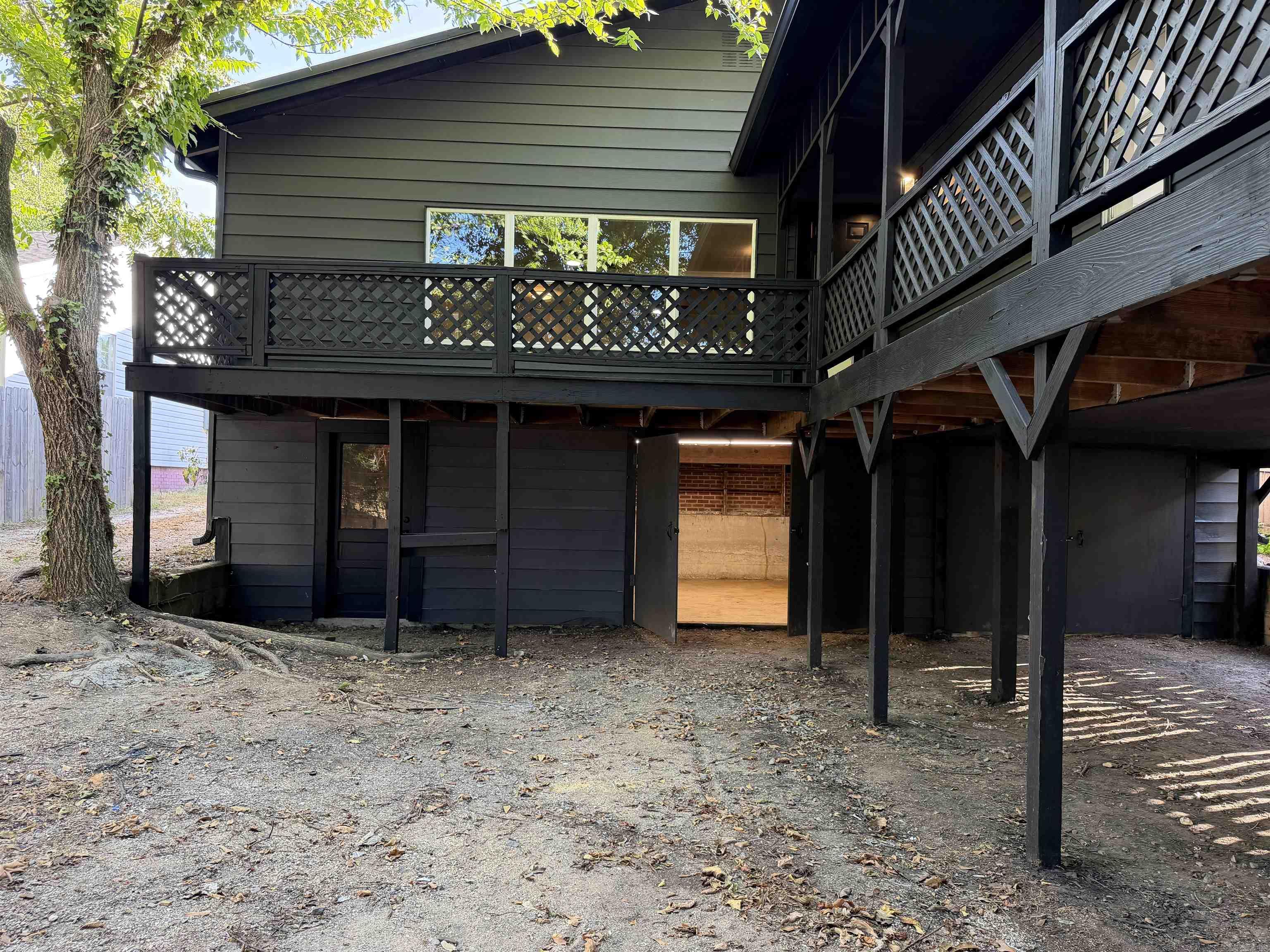 923 W Hazel Street Property Photo 45