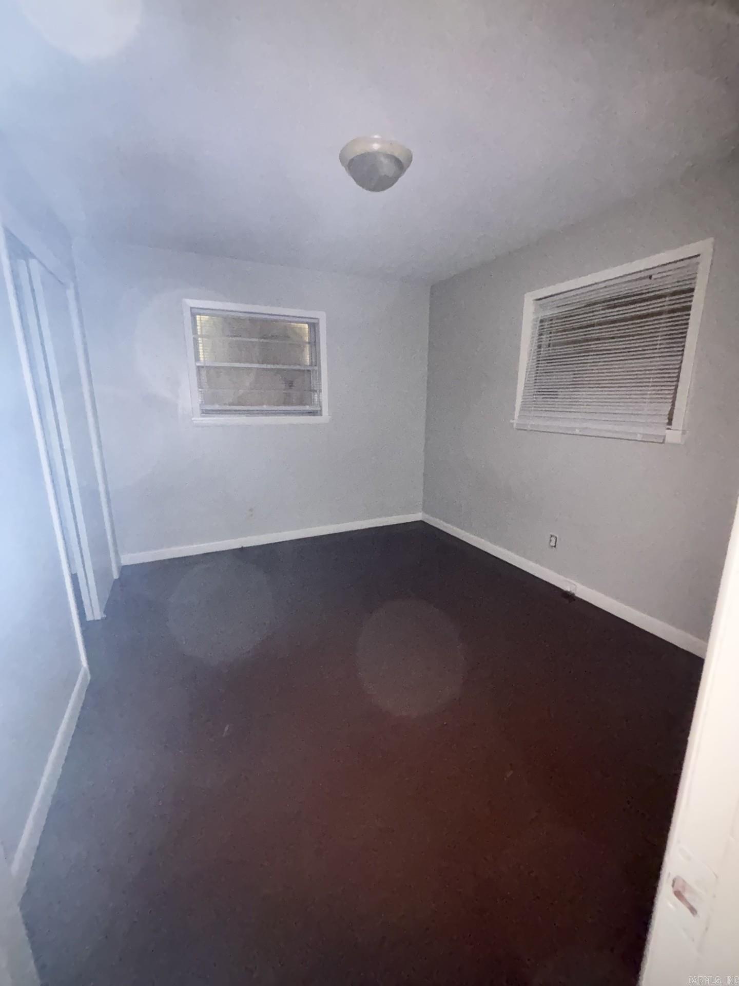 509 Glynn Ln Property Photo 8