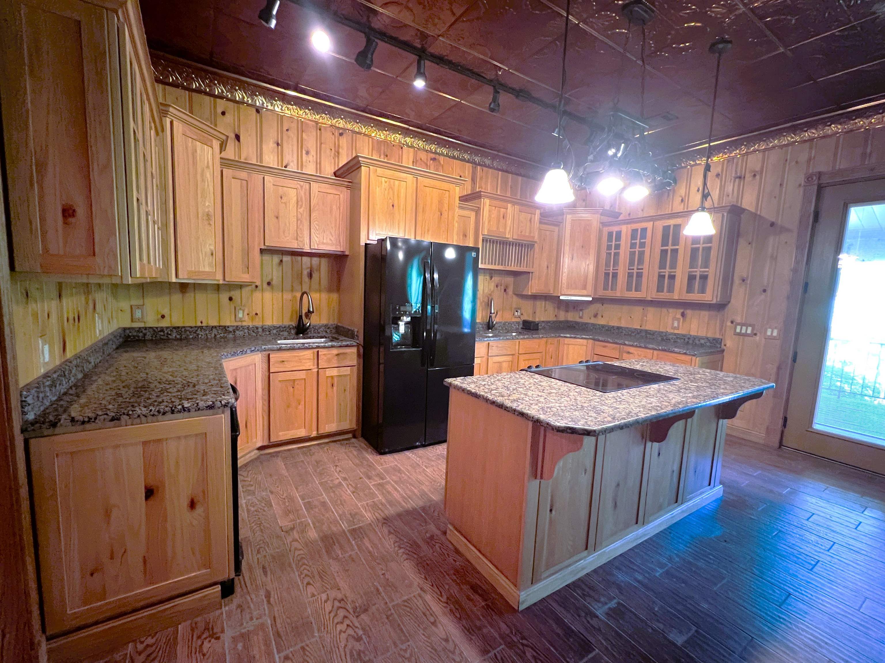 522 Haywood Lane Property Photo 10
