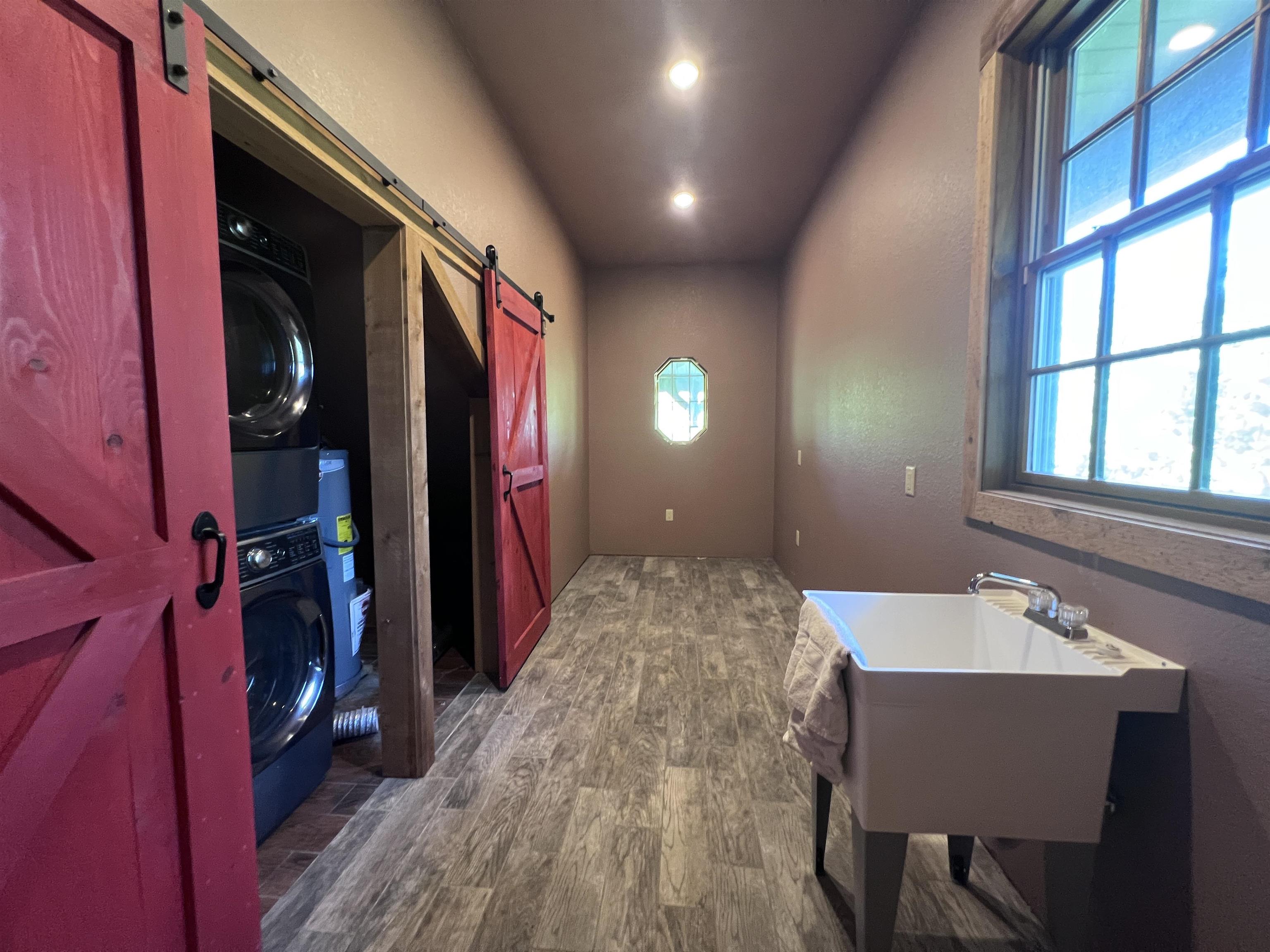 522 Haywood Lane Property Photo 15