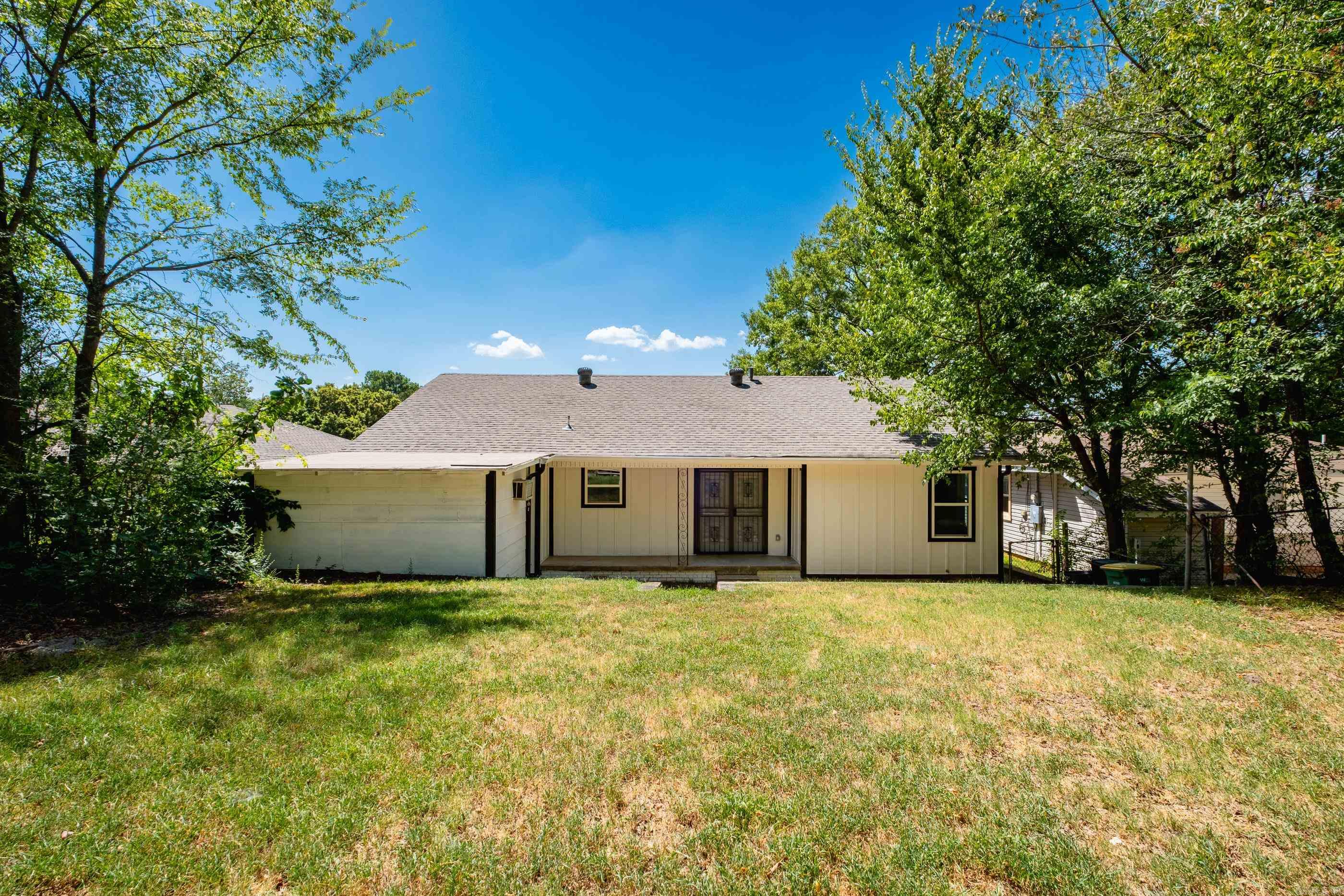 4408 Maple Street Property Photo 36