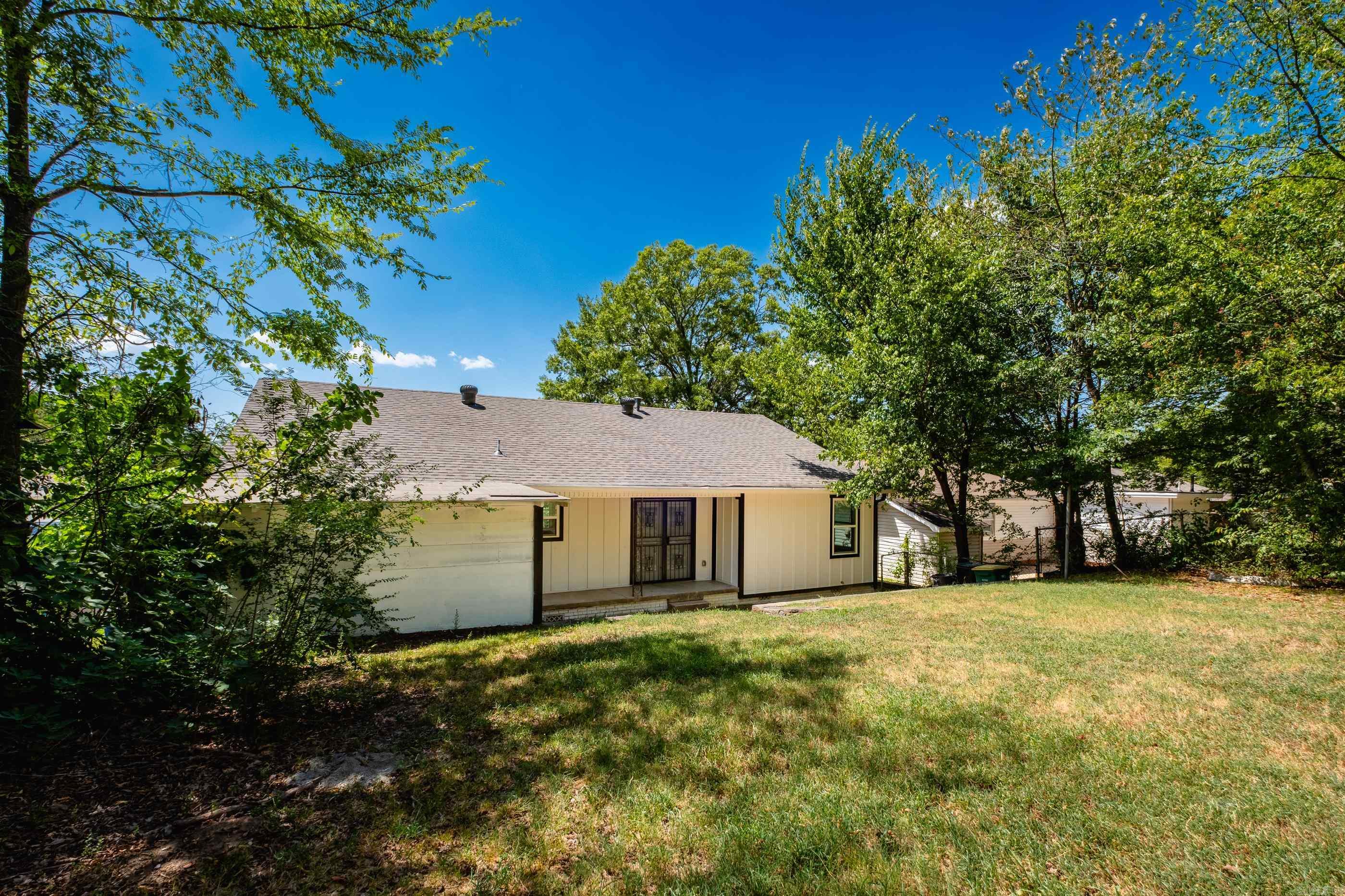 4408 Maple Street Property Photo 39