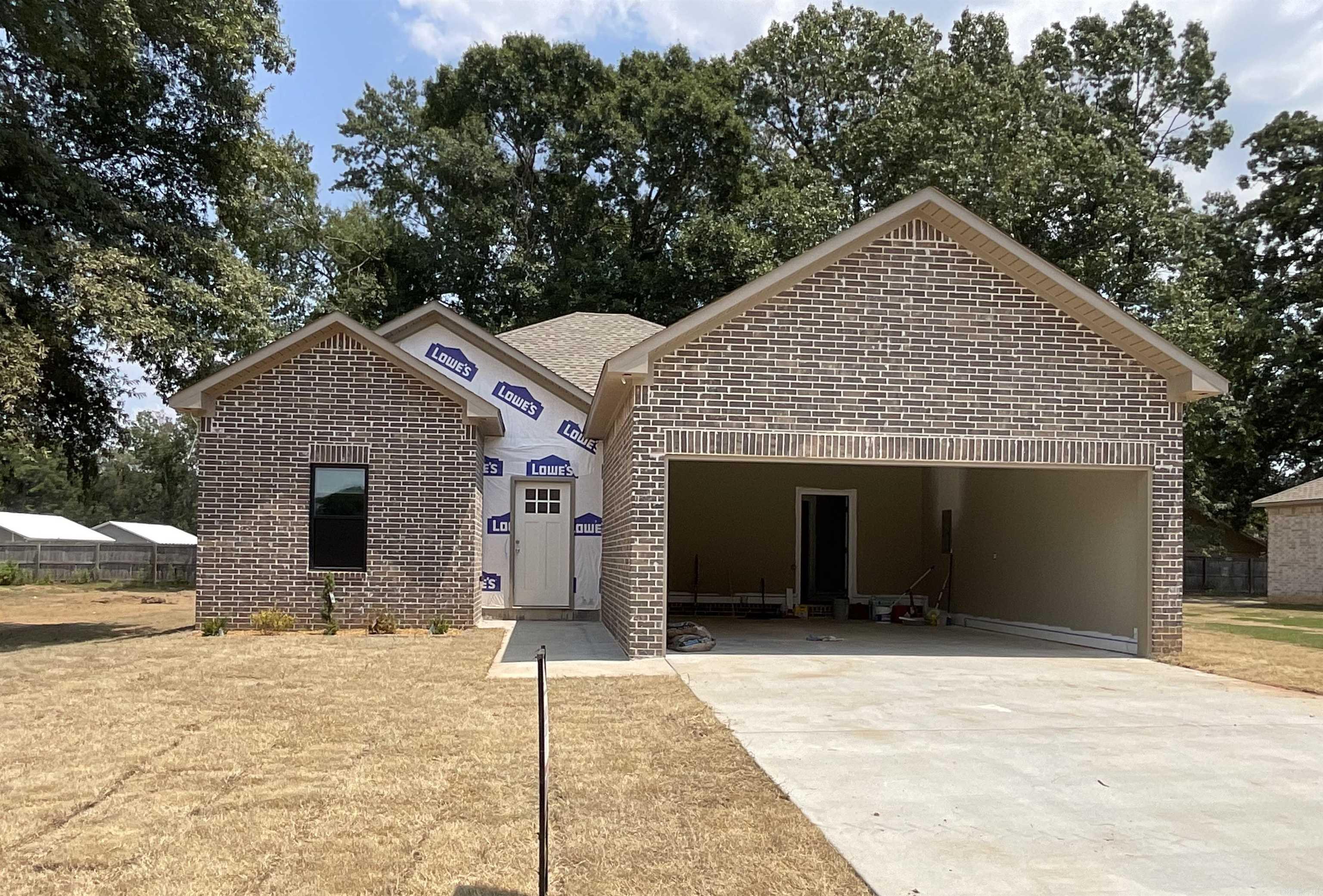 235 Kayla Lane Property Photo 1