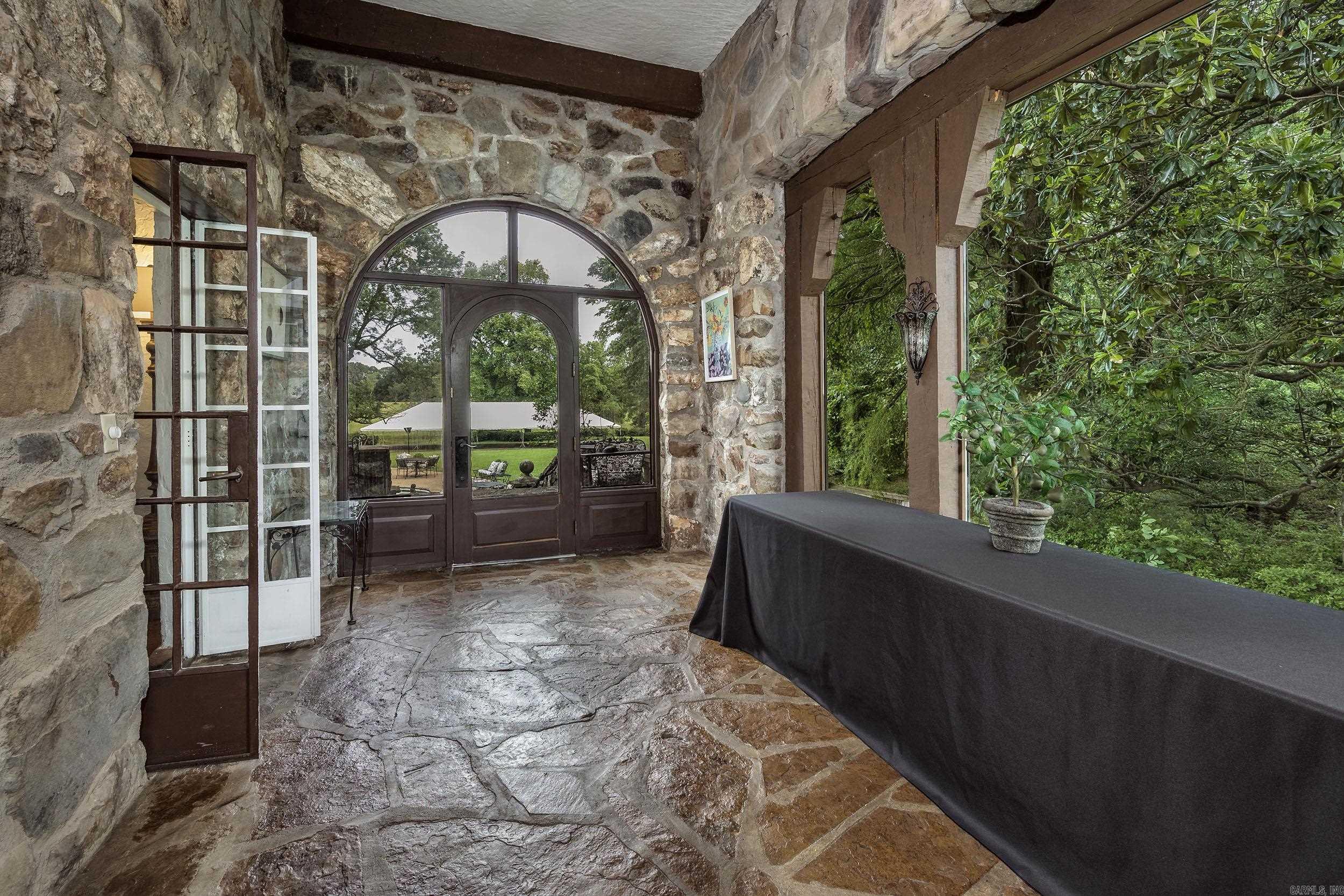 6601 Stagecoach Road Property Photo 10