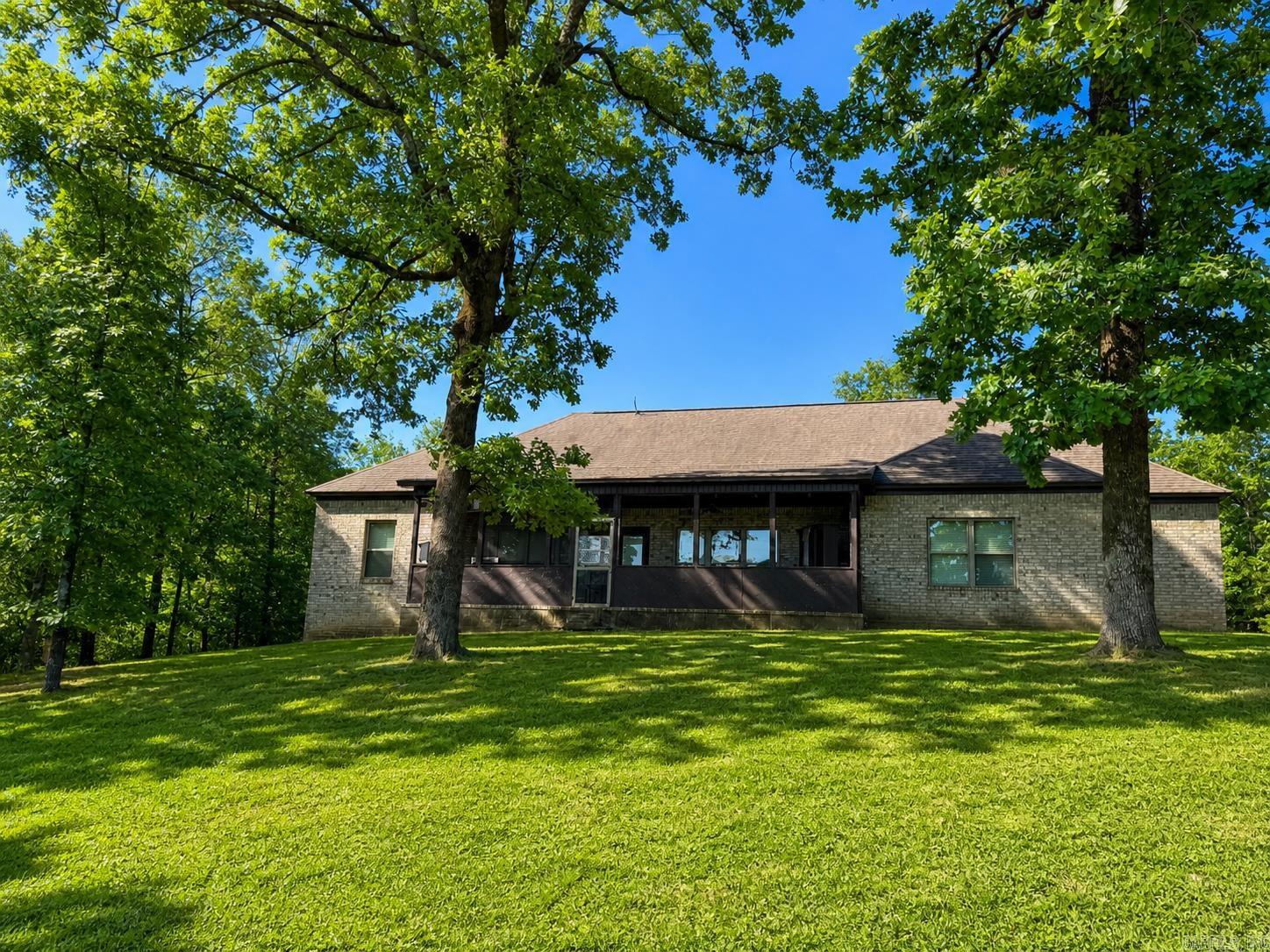 137 Mill Creek Drive Property Photo 4
