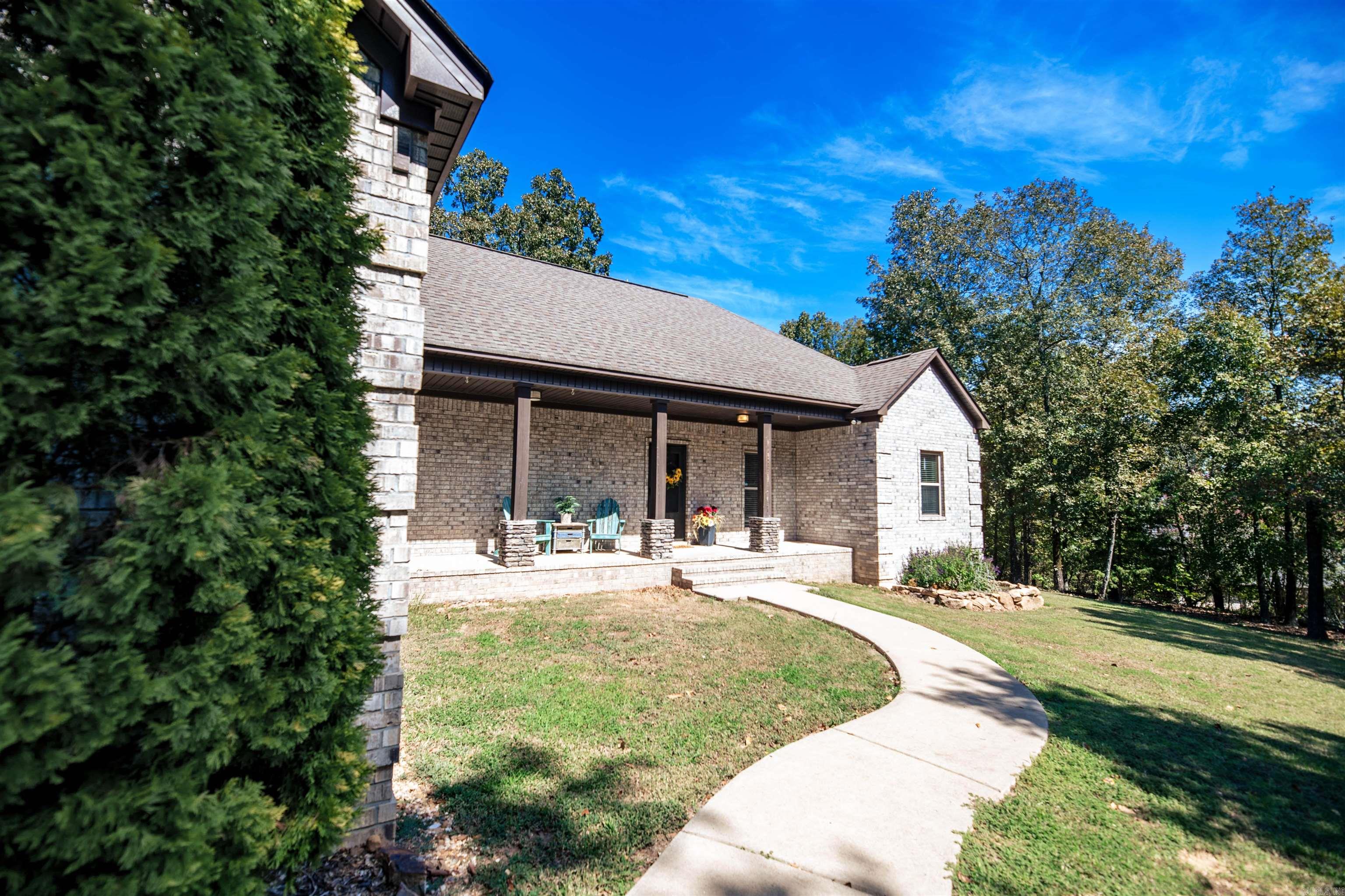 137 Mill Creek Drive Property Photo 8