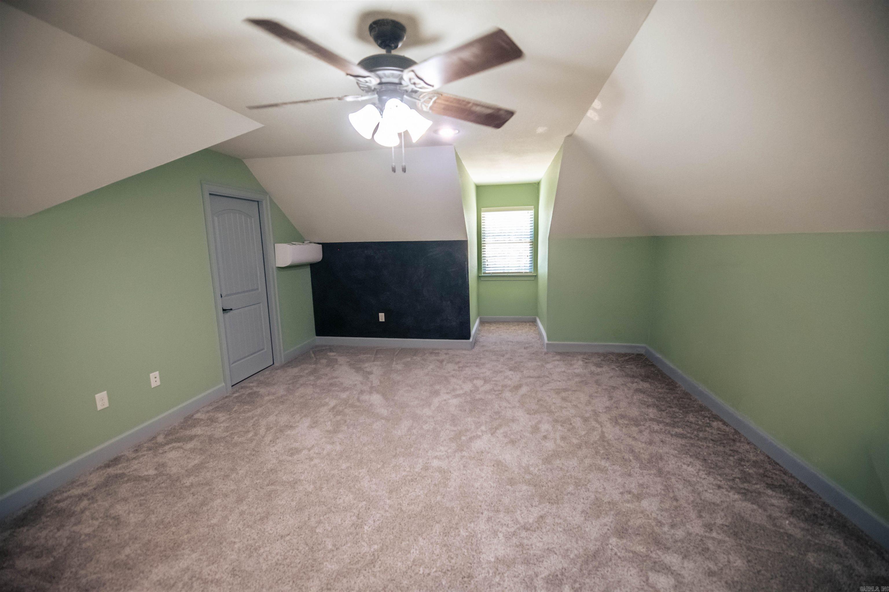137 Mill Creek Drive Property Photo 28