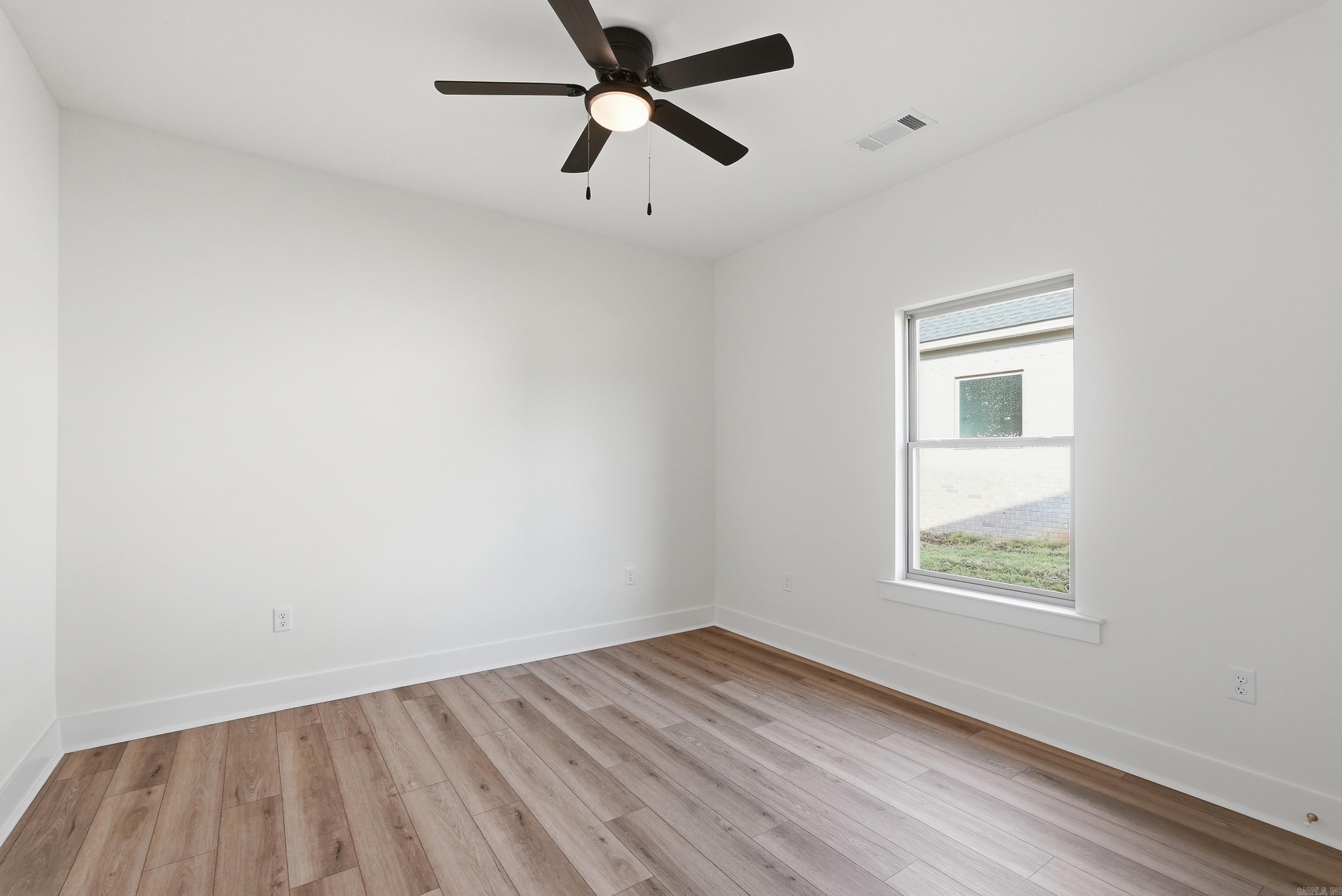 25 Libra Lane Property Photo 31