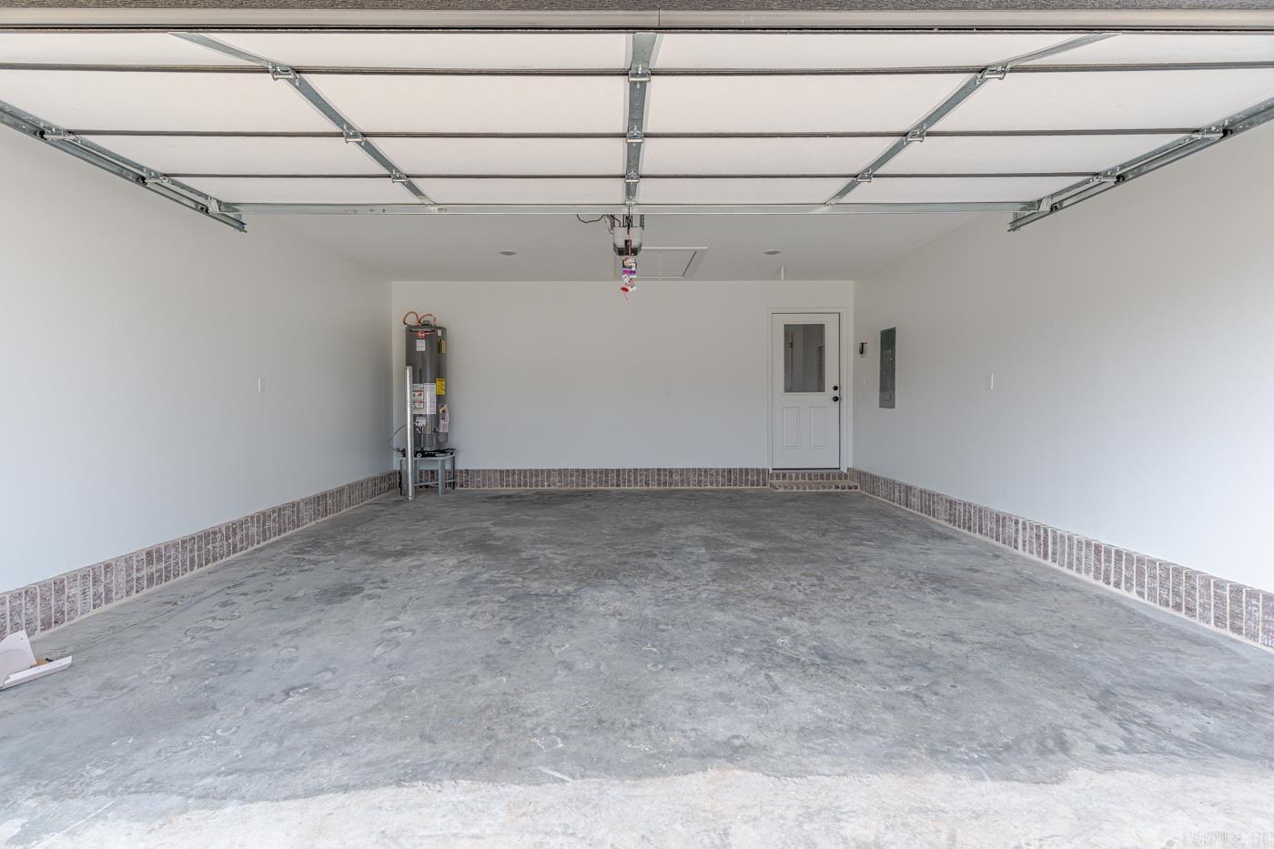 610 Cayson Street Property Photo 37