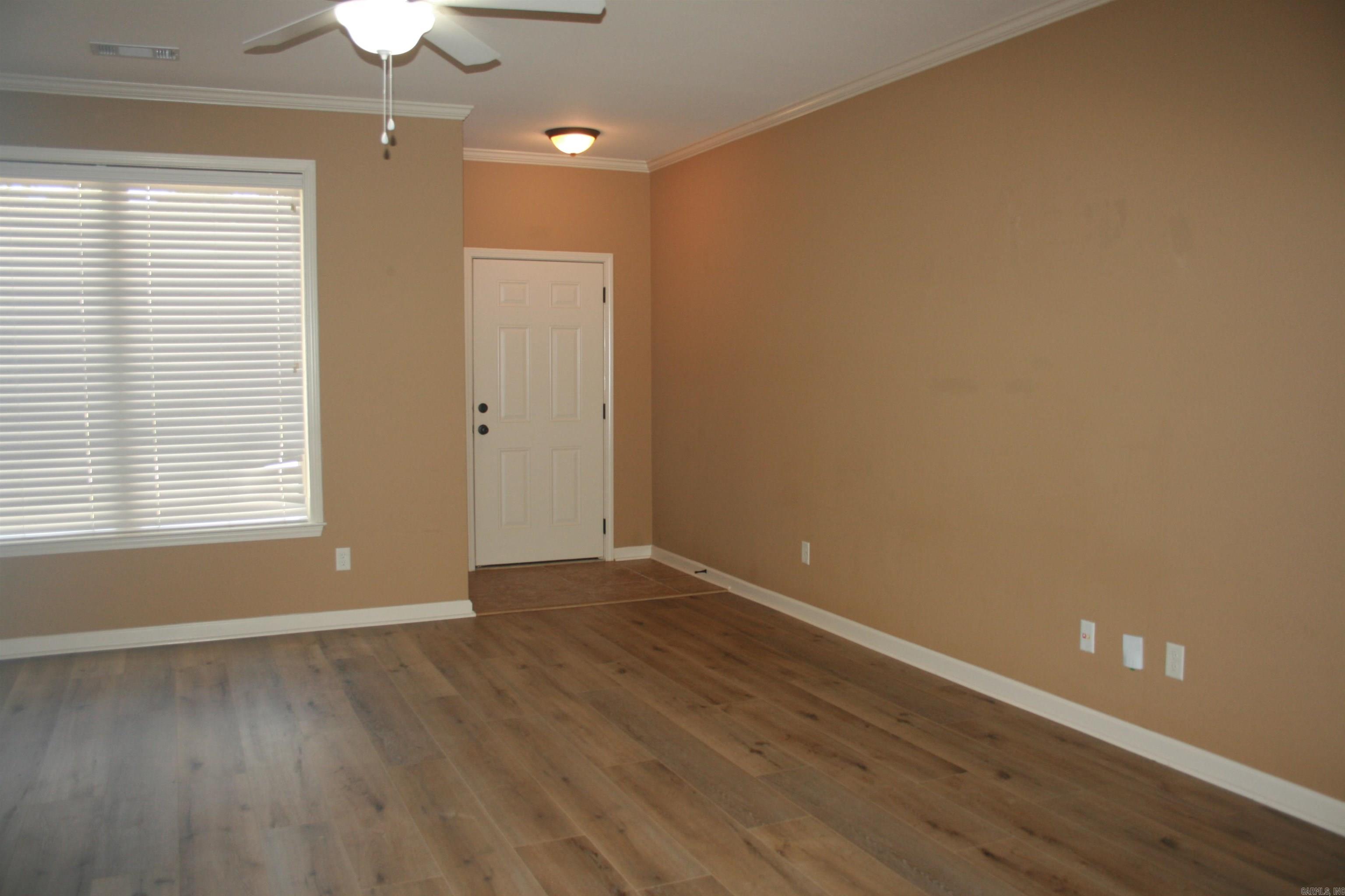 204 Texas Drive Property Photo 4