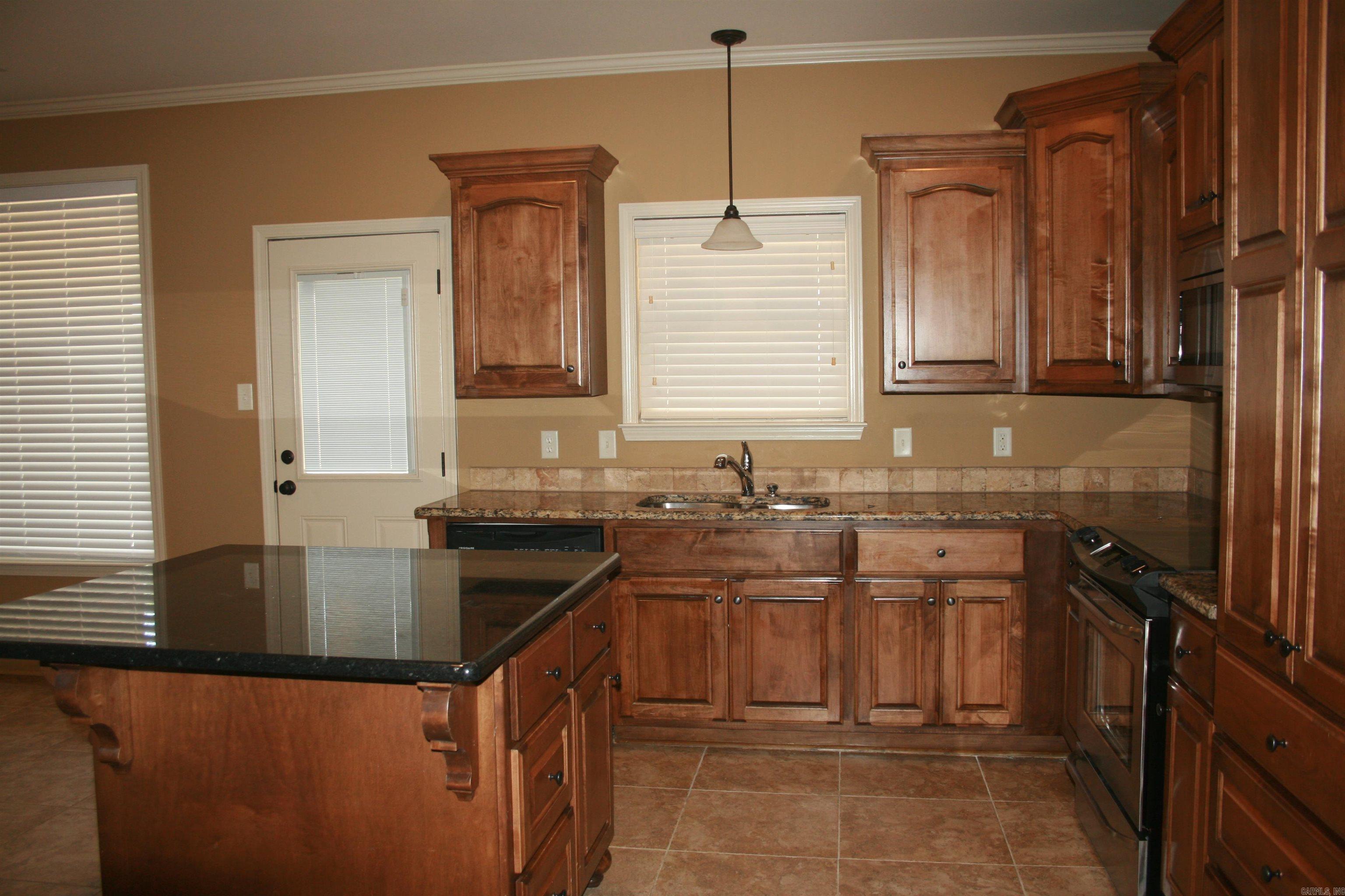204 Texas Drive Property Photo 7