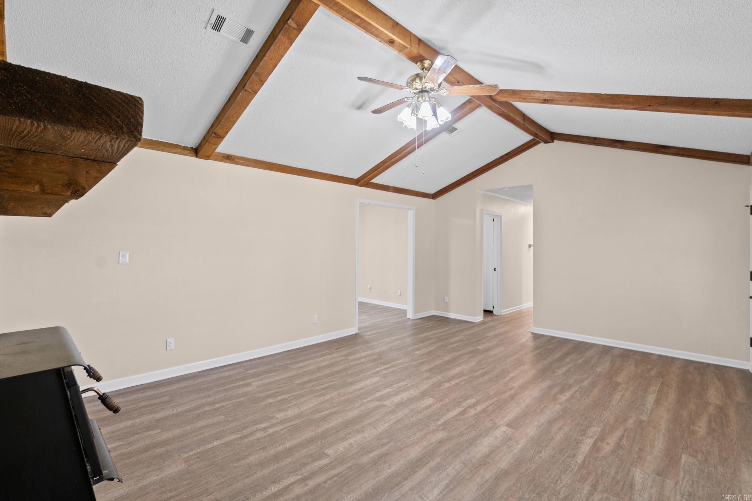468 Honey Hill Rd. Property Photo 5