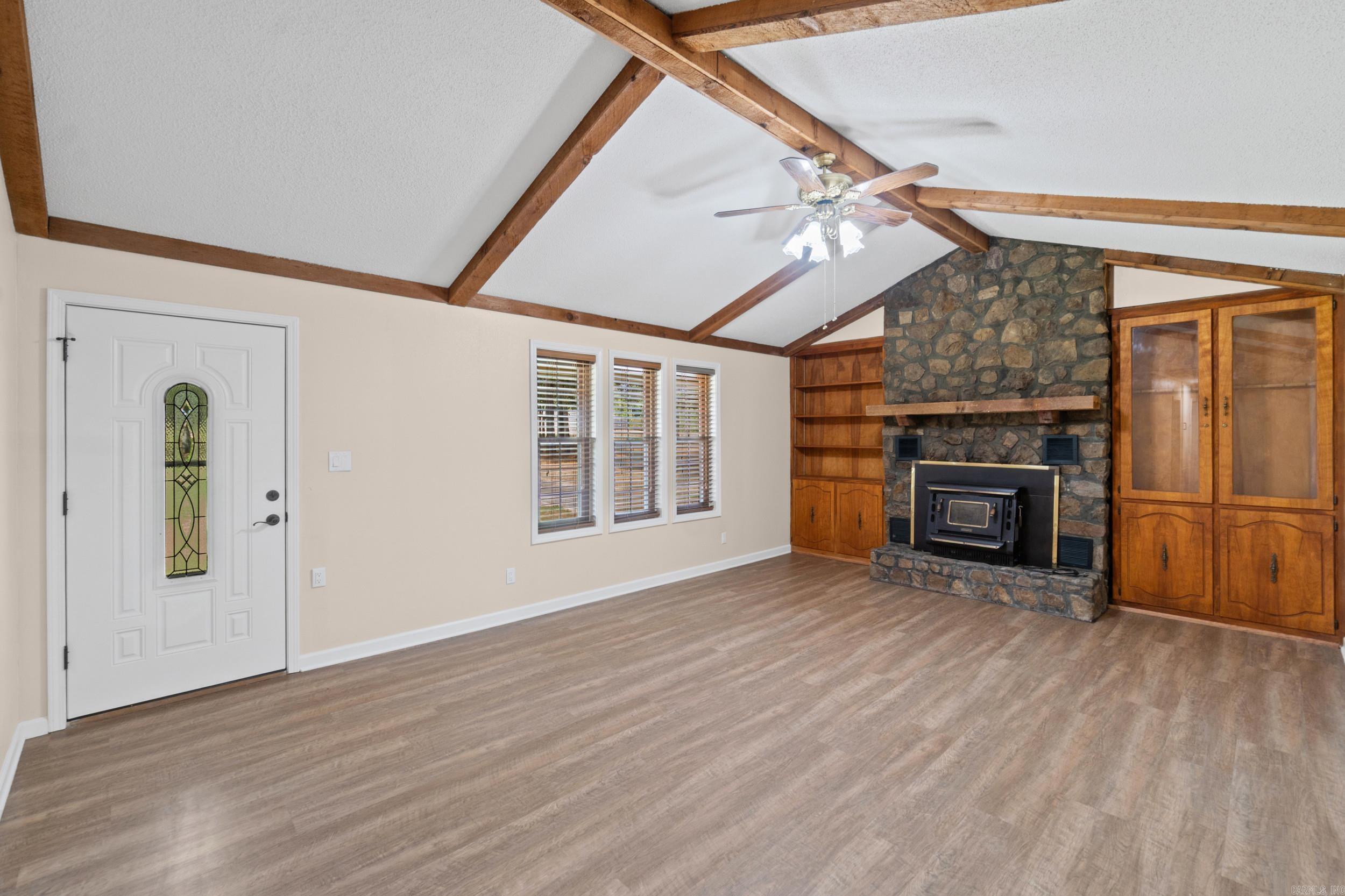 468 Honey Hill Rd. Property Photo 6