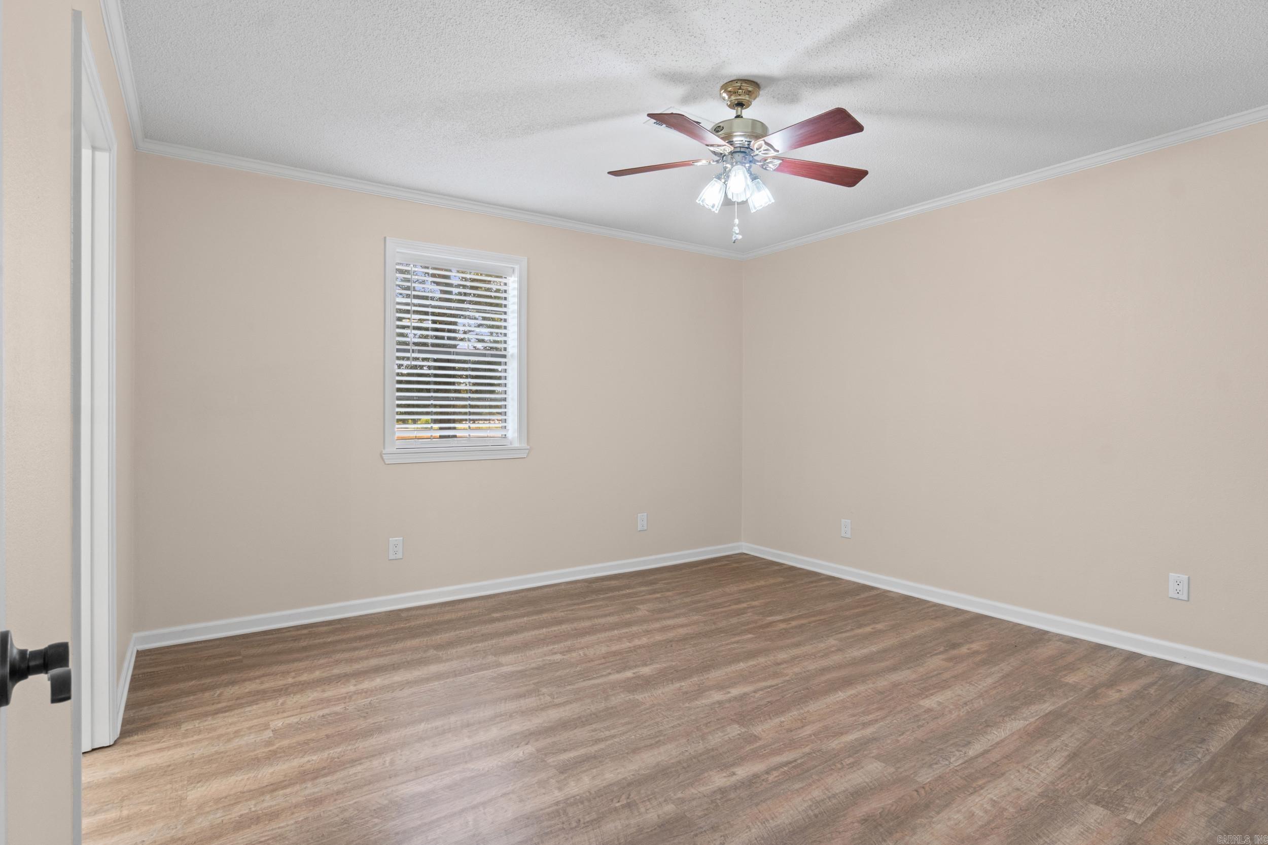 468 Honey Hill Rd. Property Photo 12