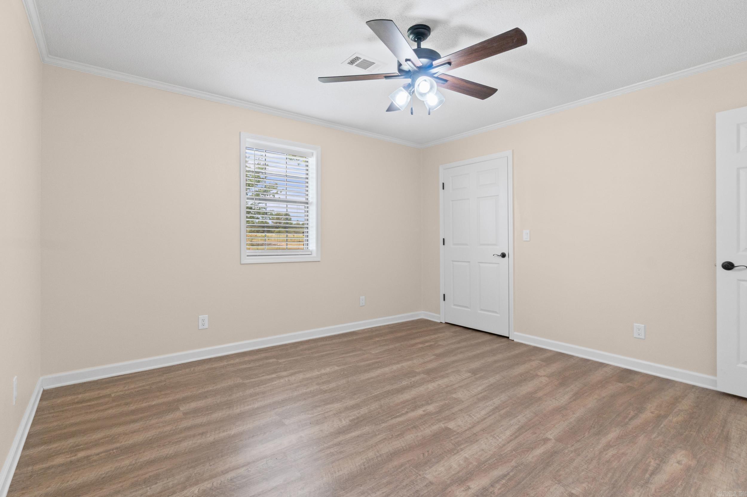 468 Honey Hill Rd. Property Photo 17