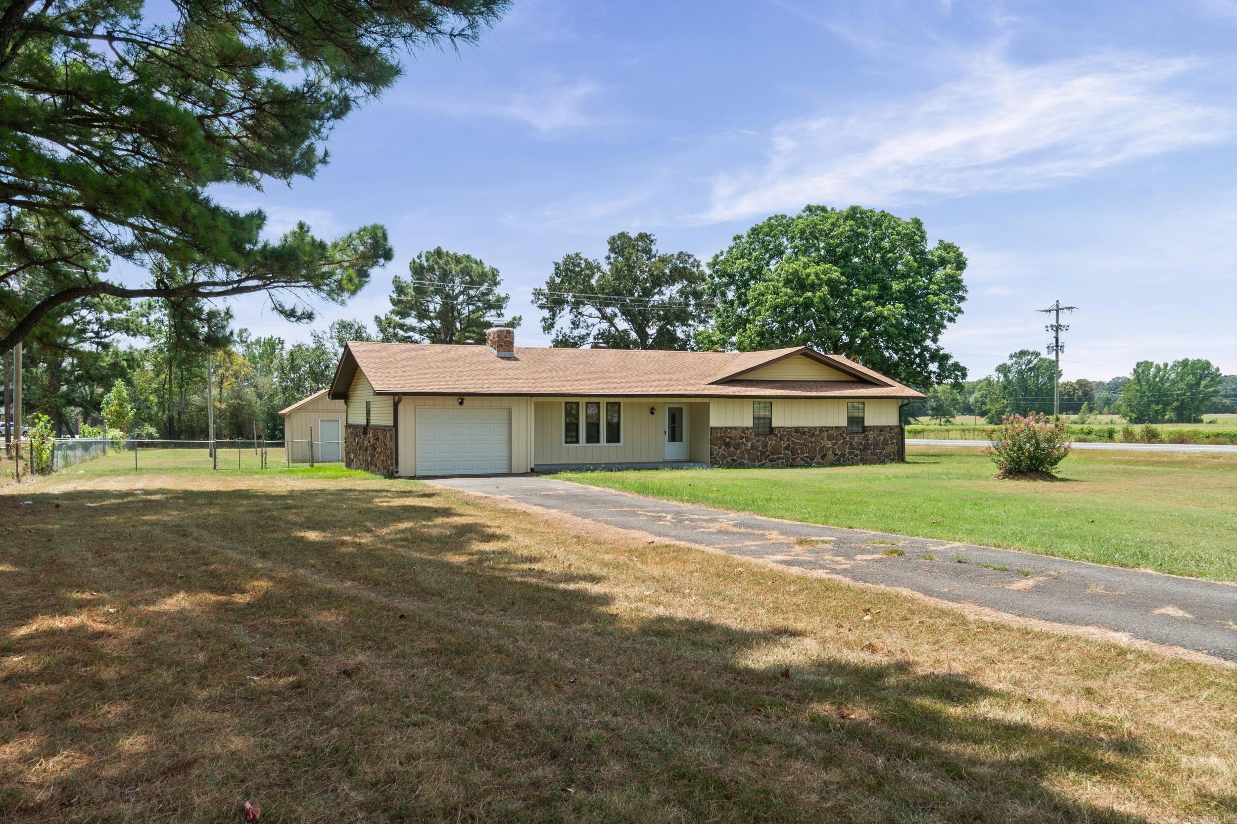 468 Honey Hill Rd. Property Photo 23