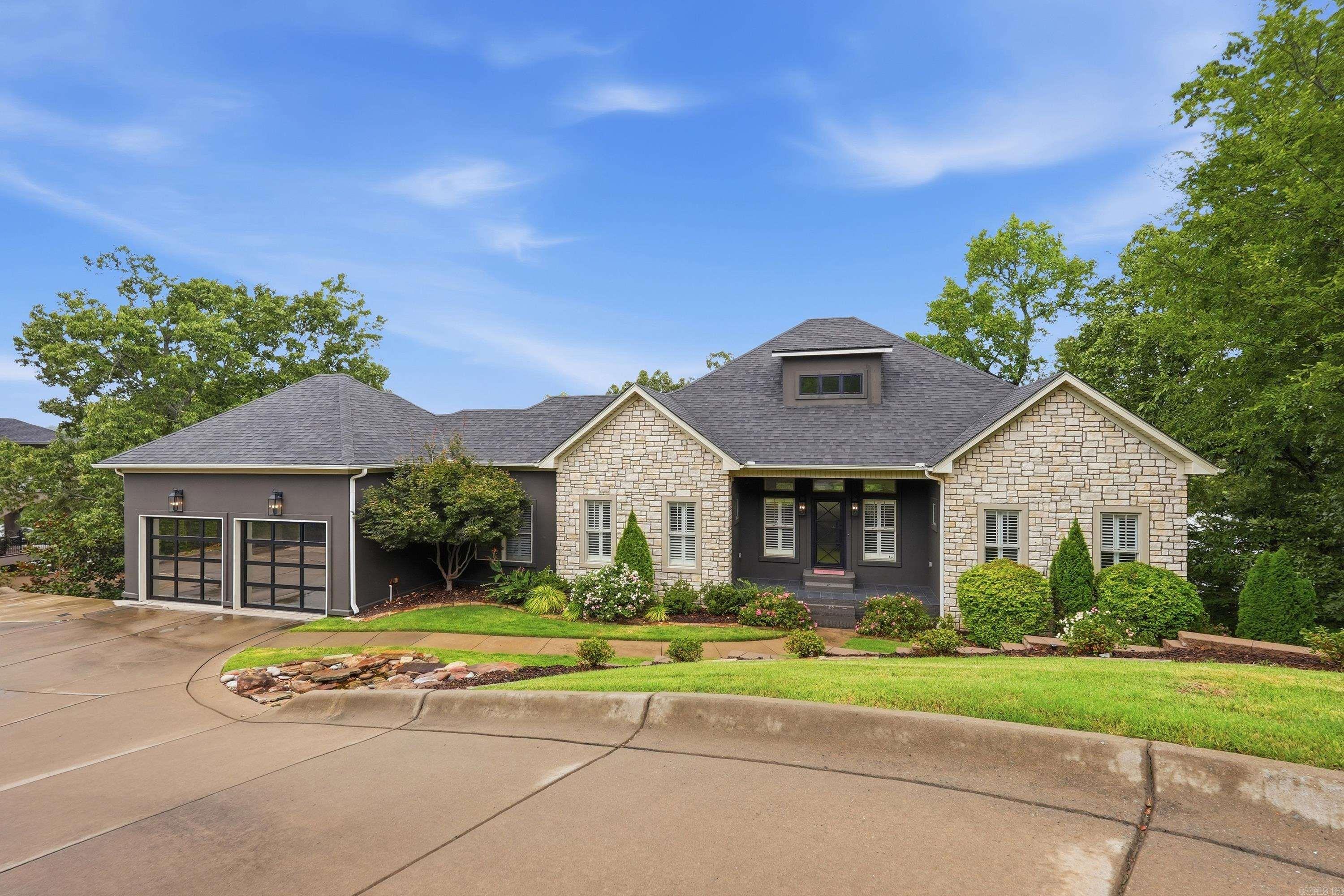 5800 Brush Creek Loop Property Photo 2