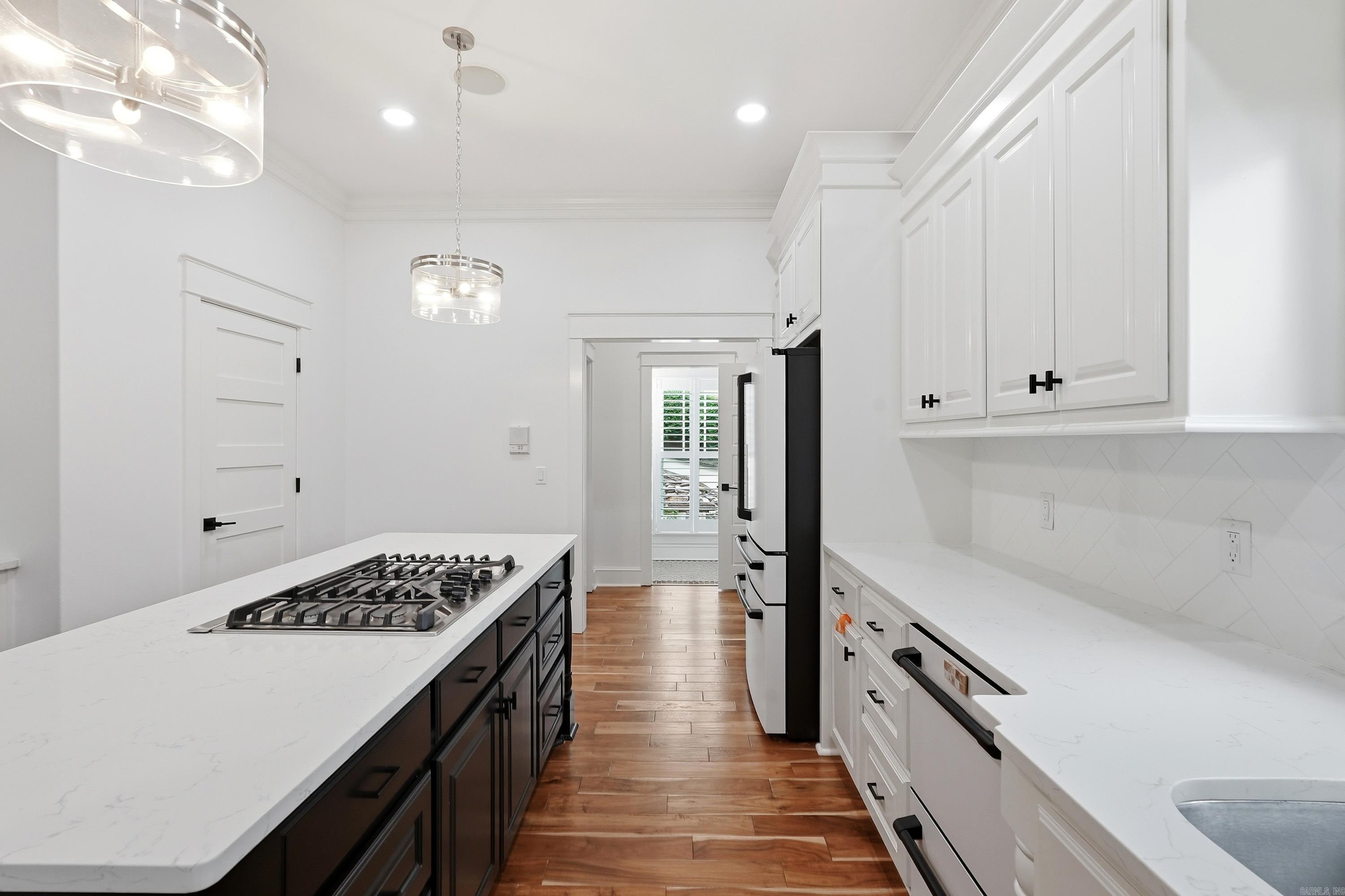 5800 Brush Creek Loop Property Photo 9