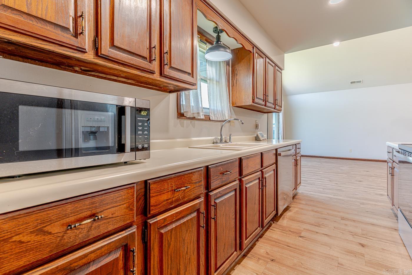 1209 Languille Ave Property Photo 16