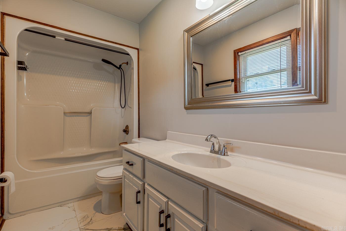 1209 Languille Ave Property Photo 19