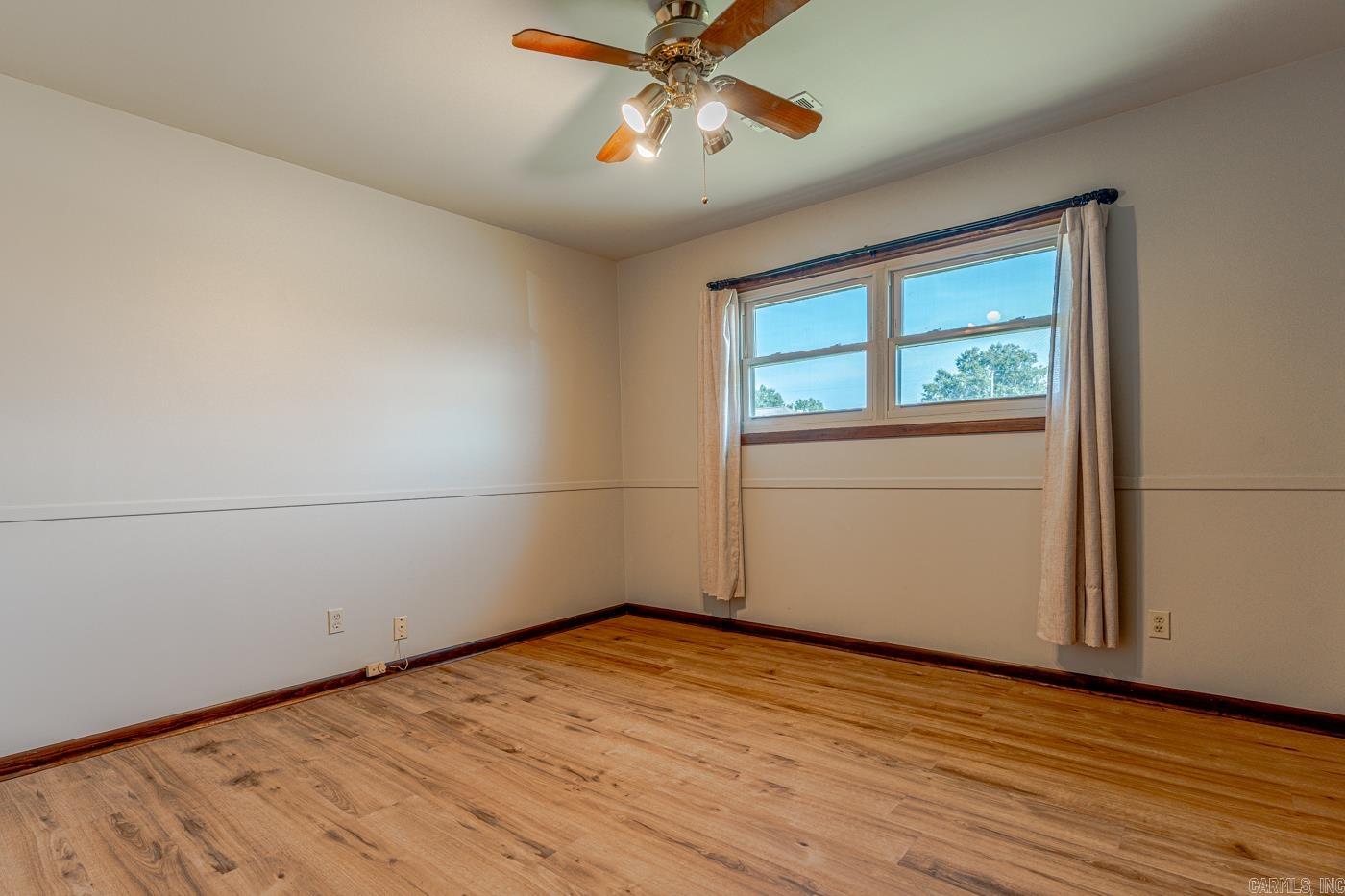 1209 Languille Ave Property Photo 20