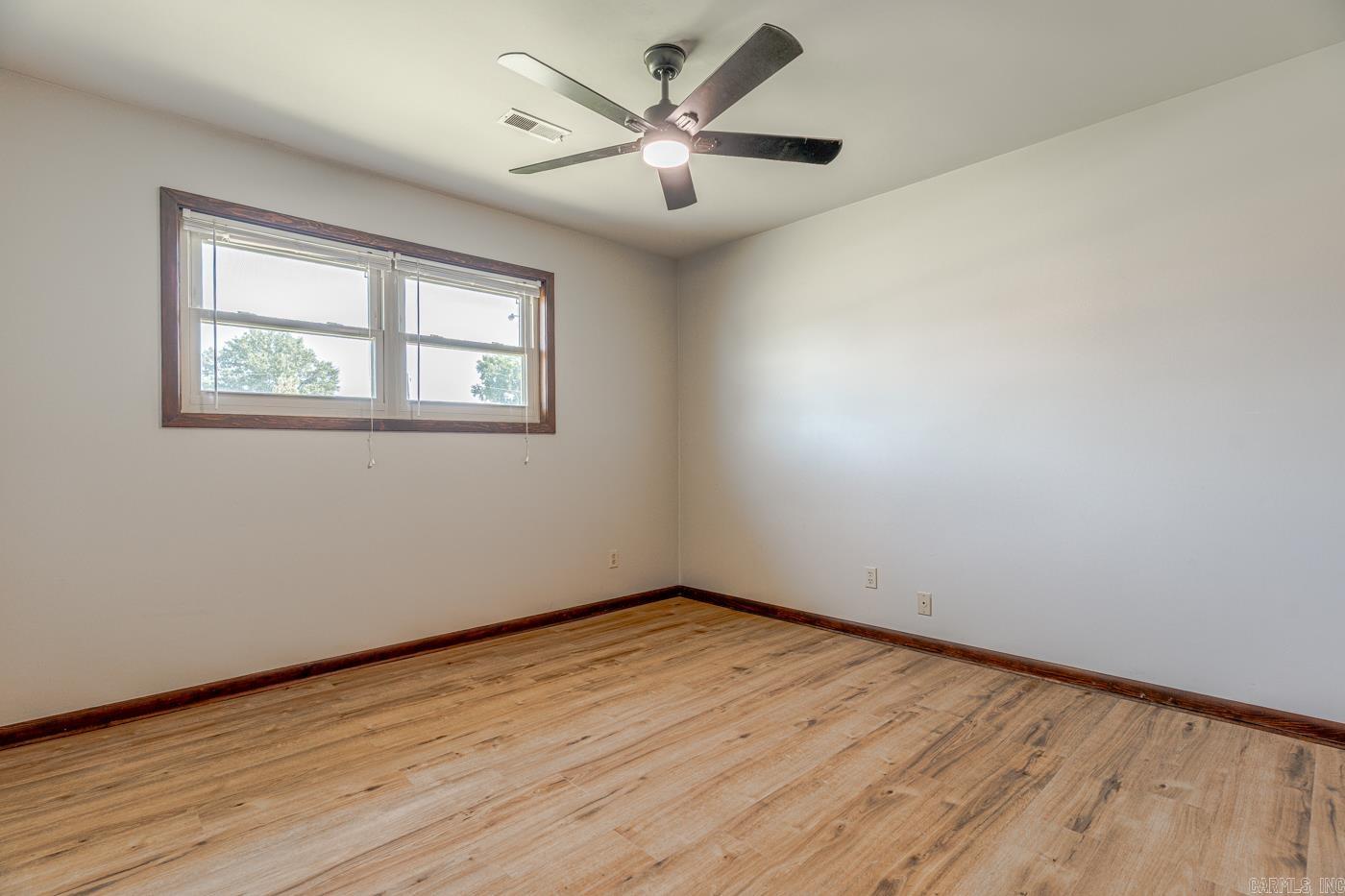 1209 Languille Ave Property Photo 22